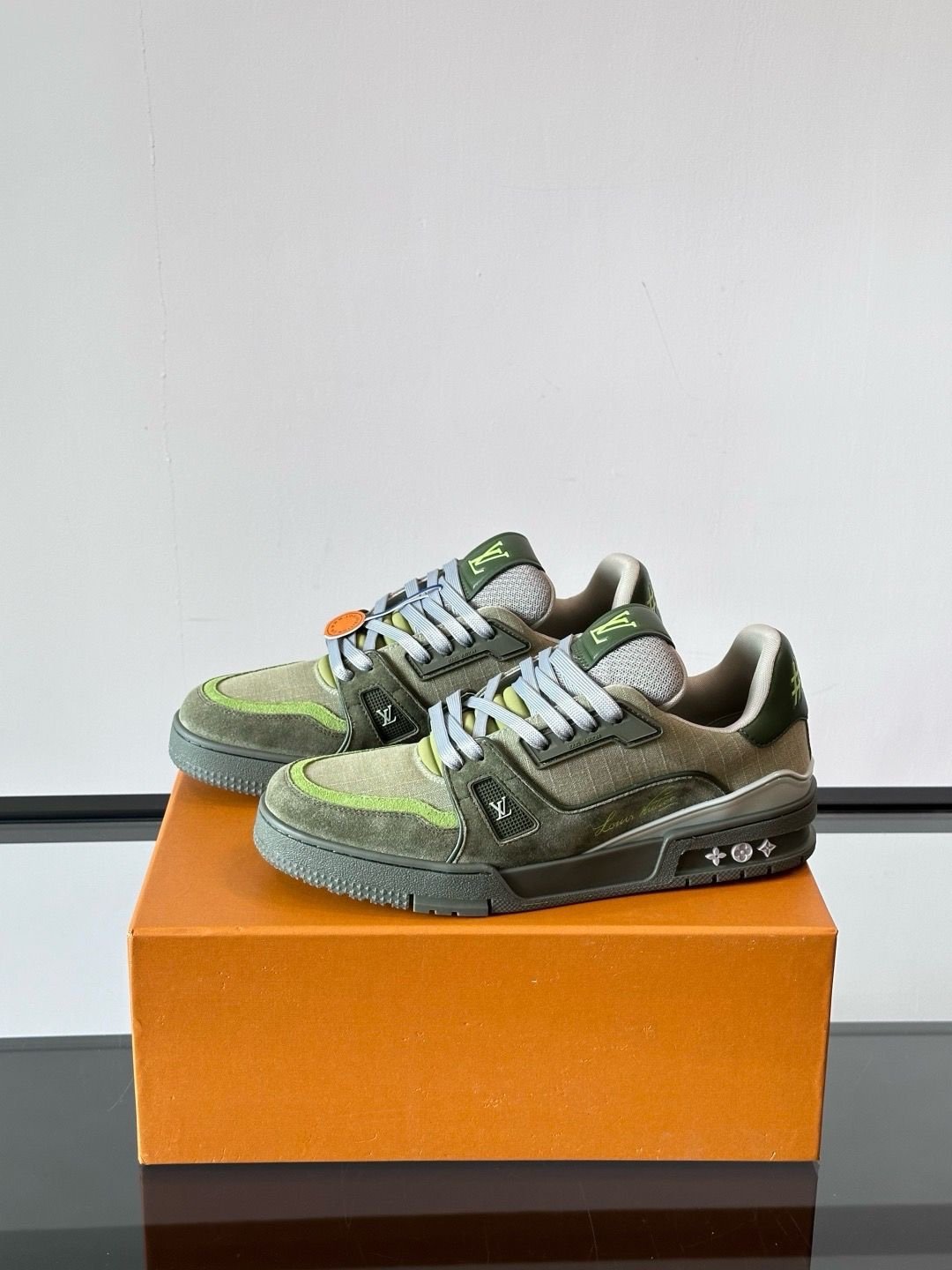 Louis Vuitton Trainer Green Mesh