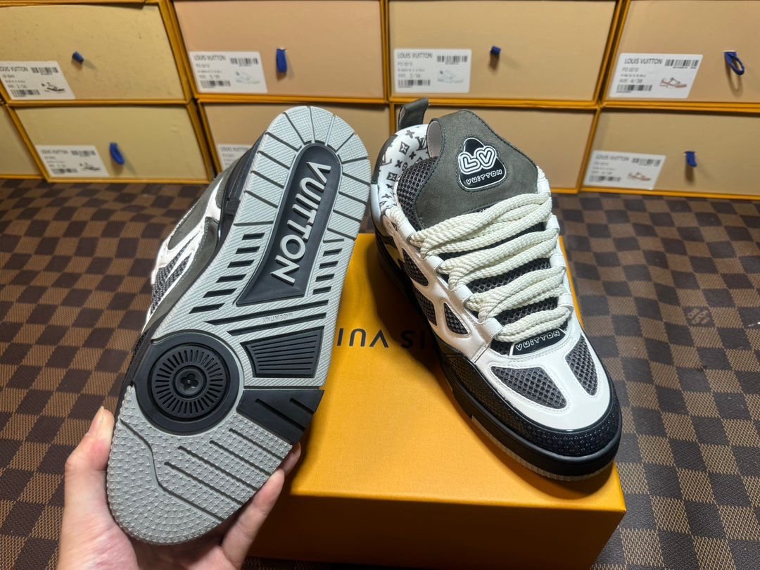 Louis Vuitton Skate Dark Grey White