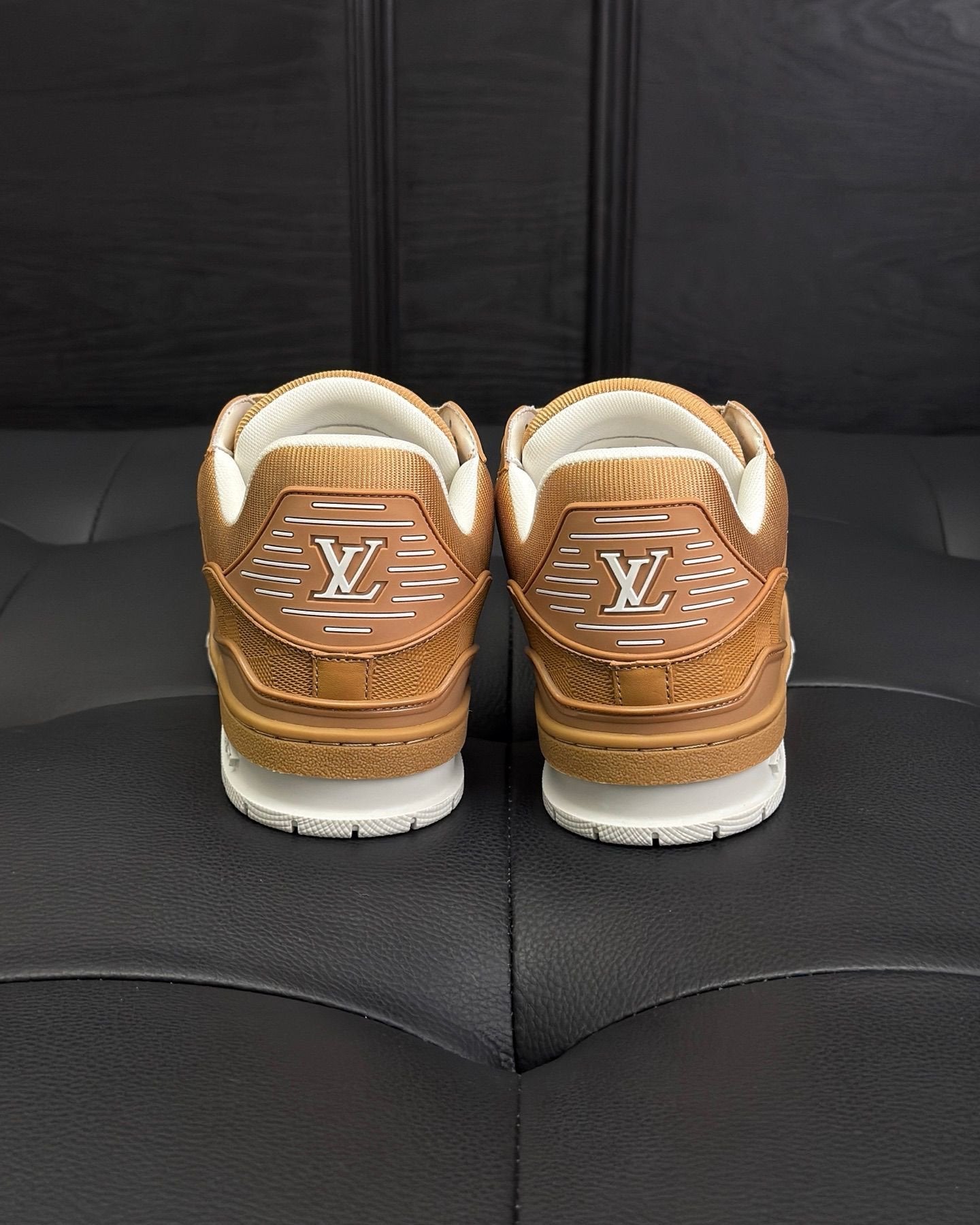 Louis Vuitton Trainer Brown Leather