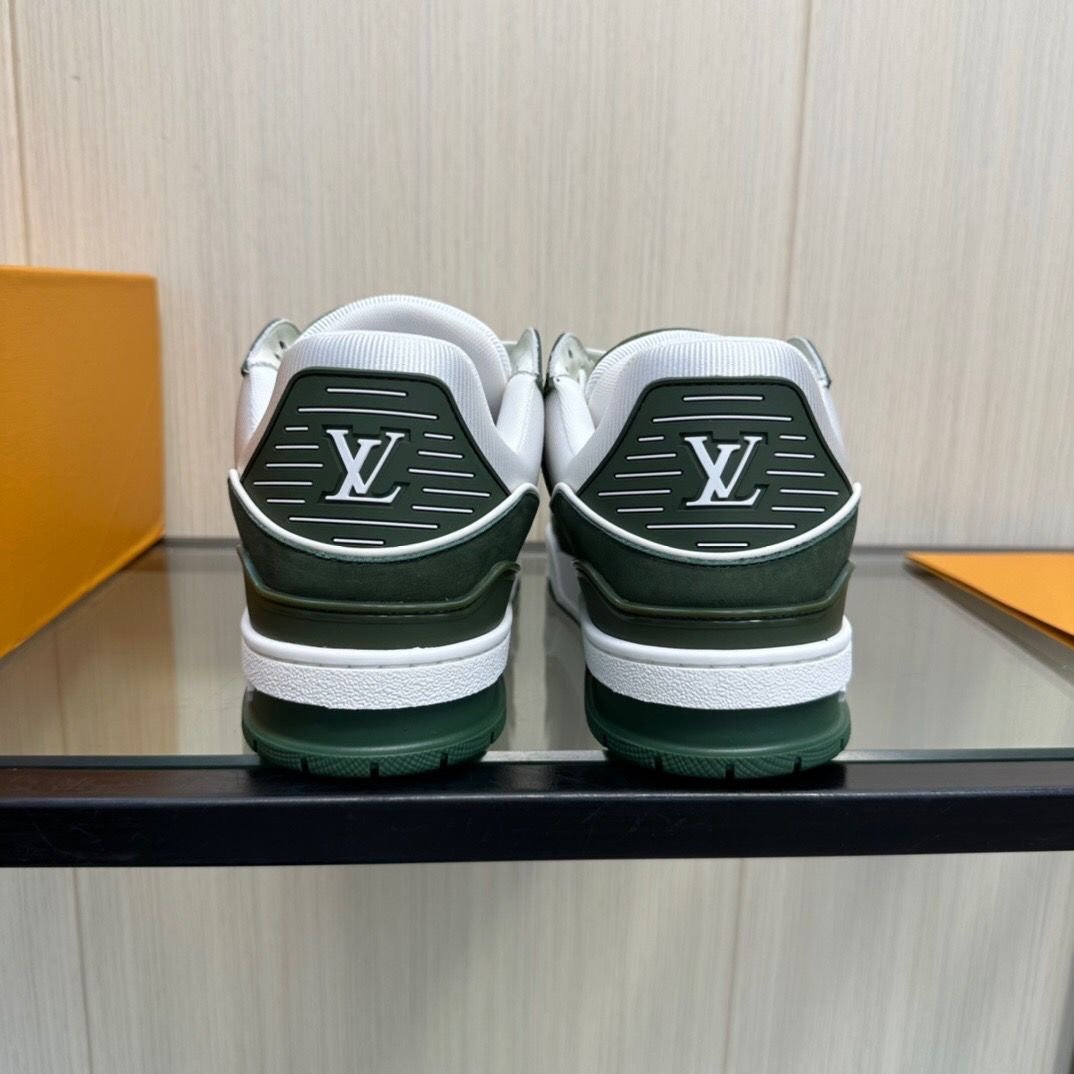 Louis Vuitton Trainer Green Suede