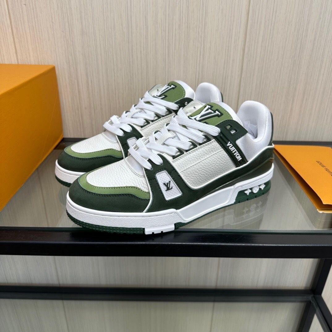 Louis Vuitton Trainer Green Suede
