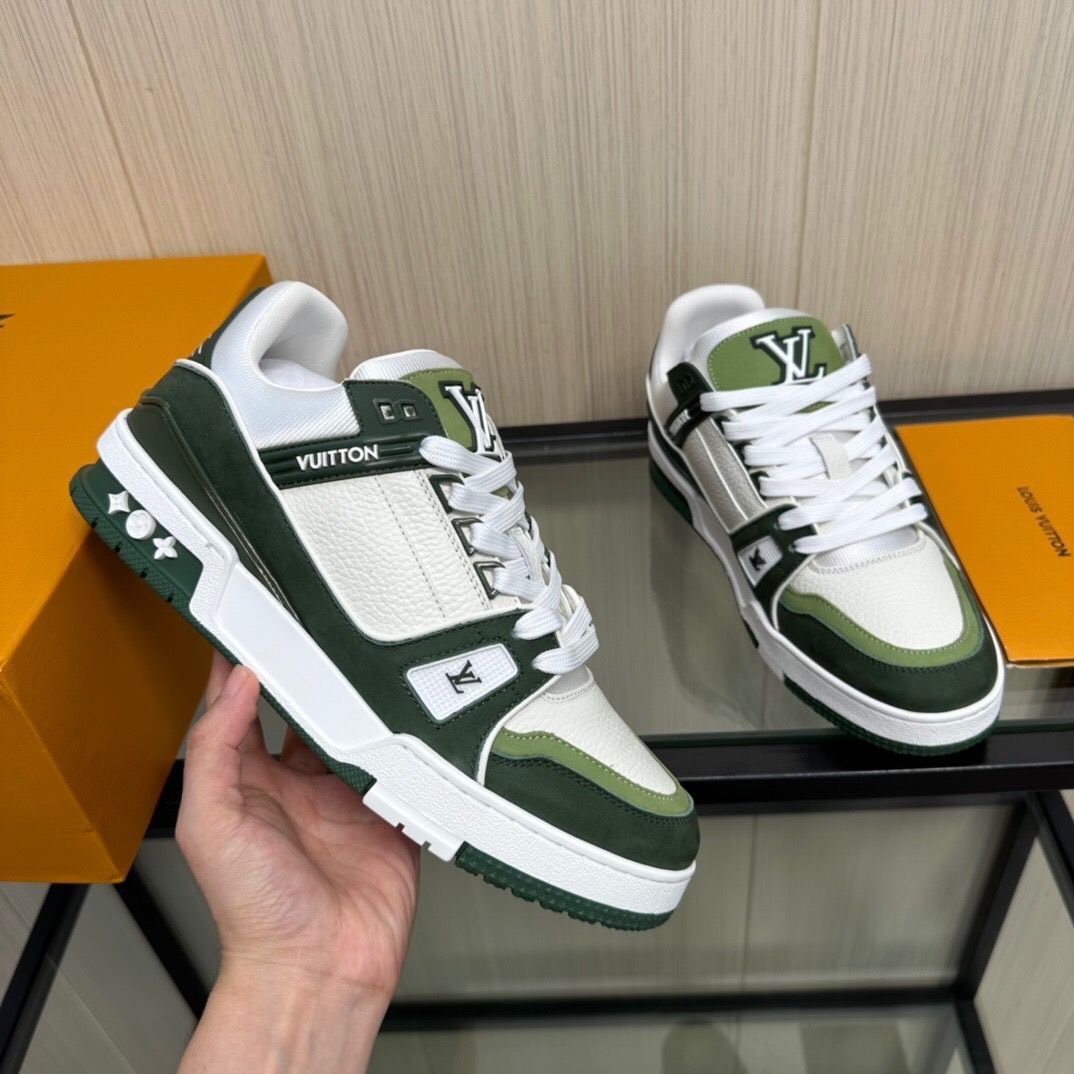 Louis Vuitton Trainer Green Suede