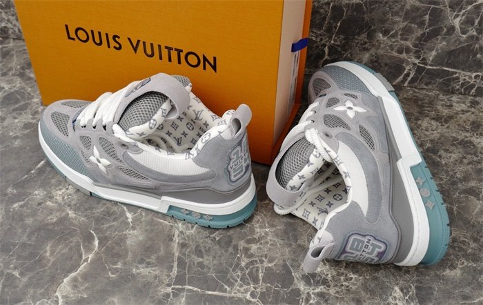 Louis Vuitton Skate Suede Grey White