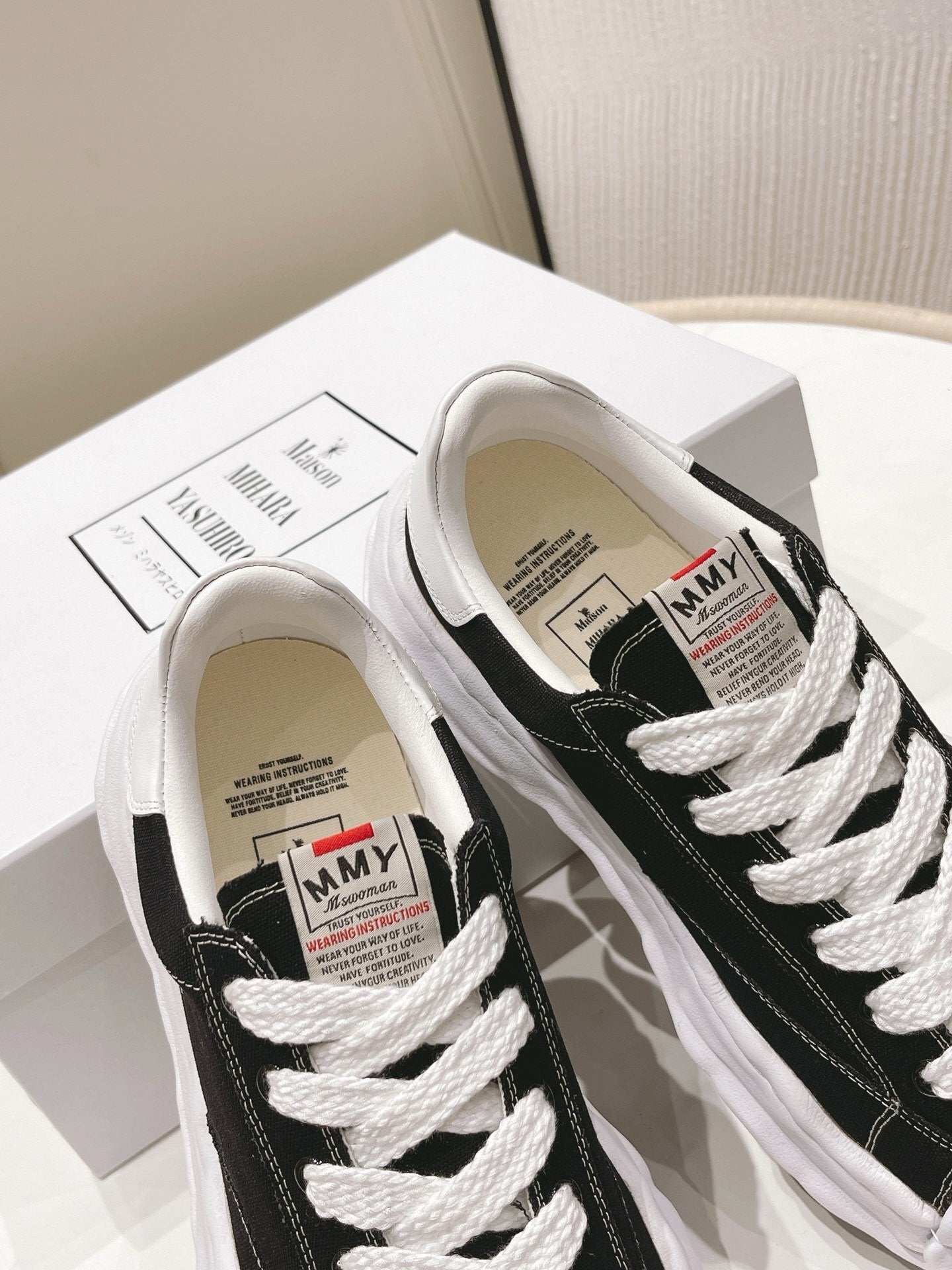Maison Mihara Yasuhiro Blakey OG Sole Black/White