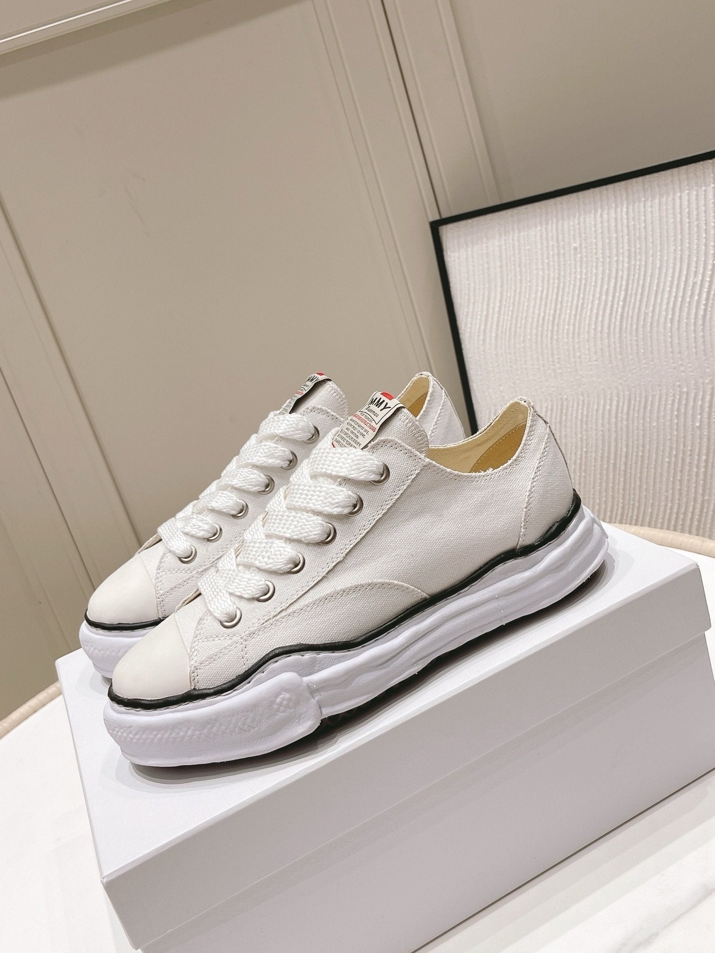 Maison Mihara Yasuhiro Hank OG Sole Canvas White