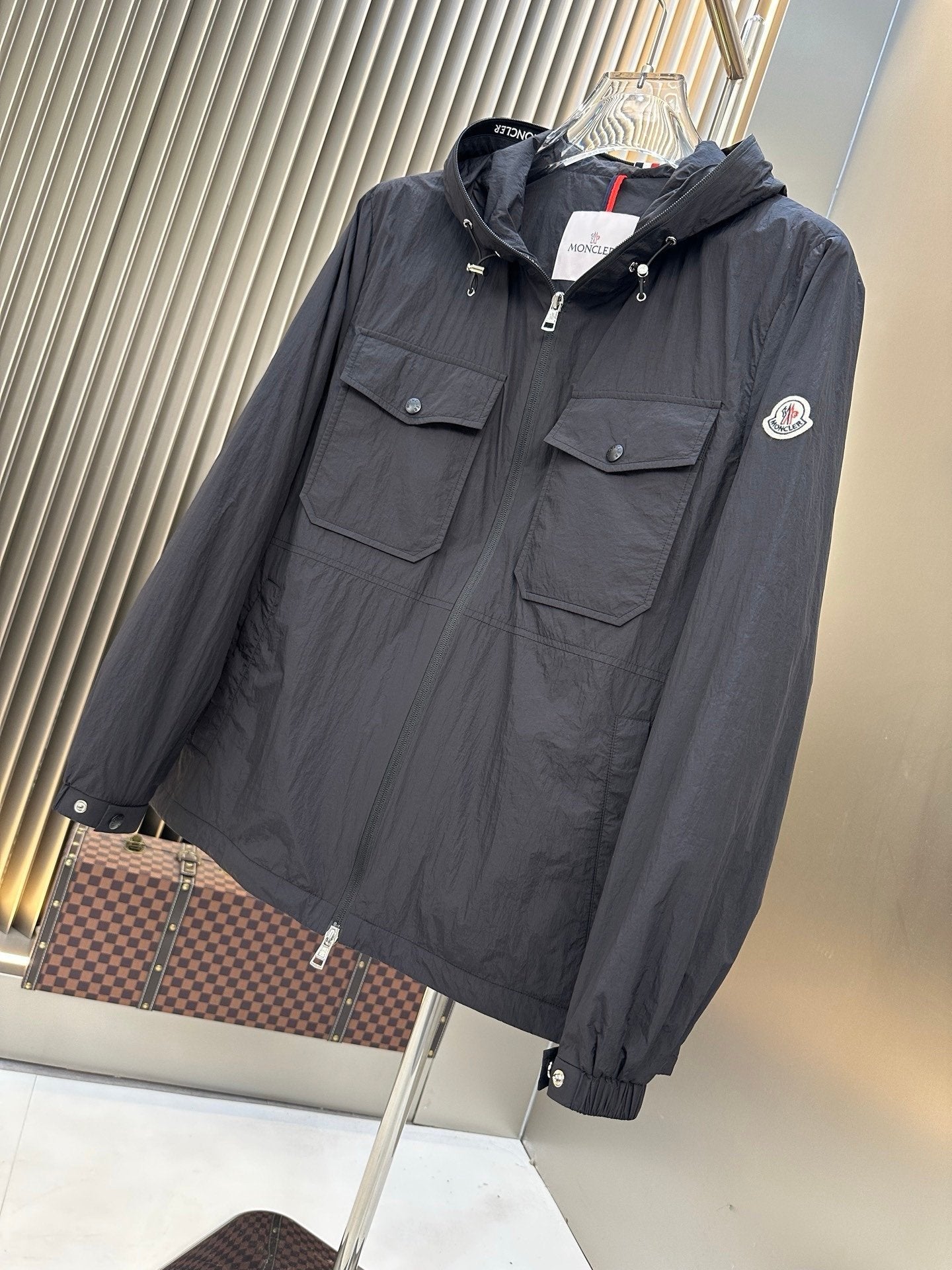 Moncler Plessur Crinkle Nylon Jacket In Black