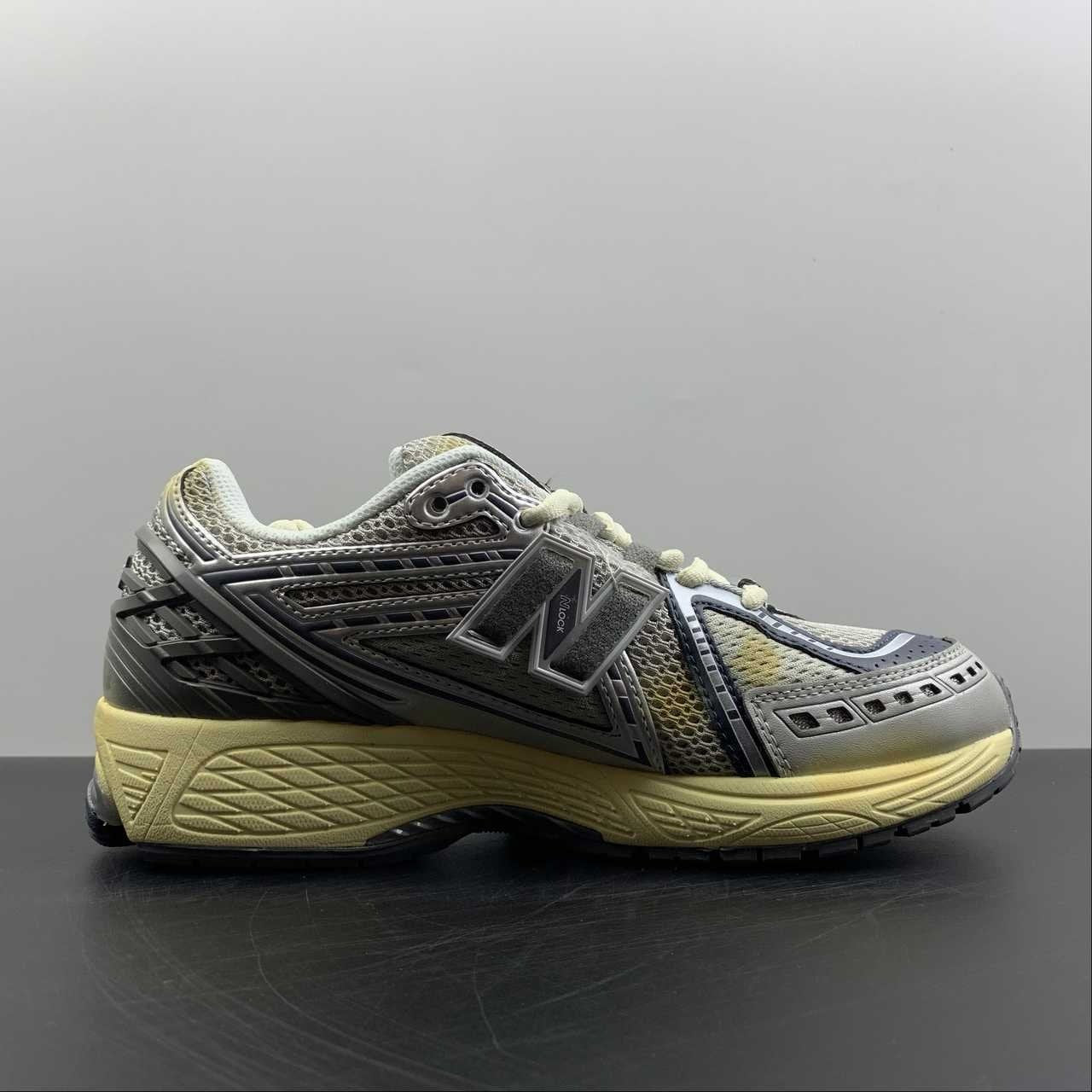 New Balance 1906R thisisnevertthat ''The 2022 Downtown Run''