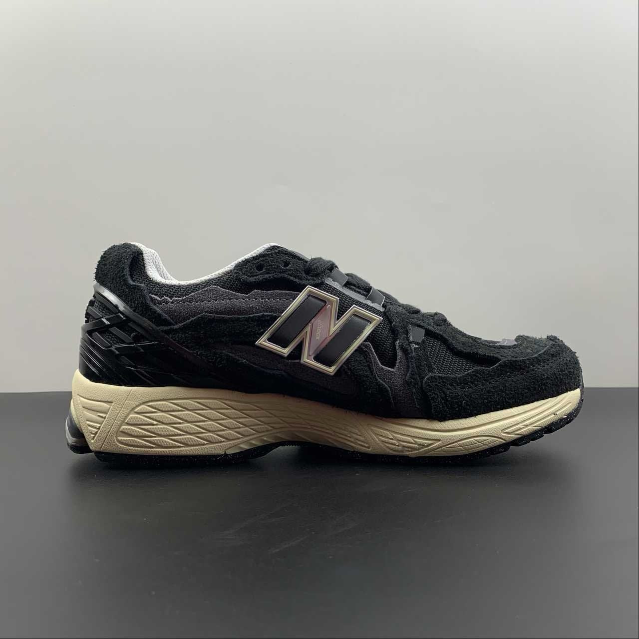 New Balance 1906D Protection Pack Black