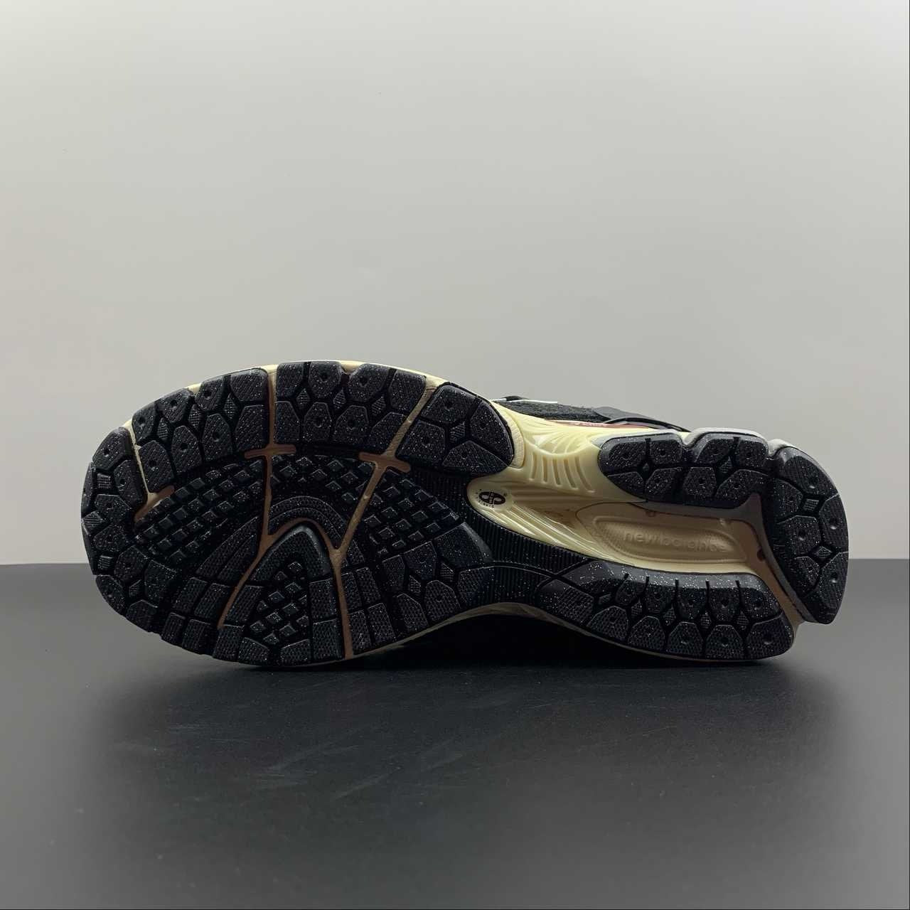New Balance 1906D Protection Pack Black