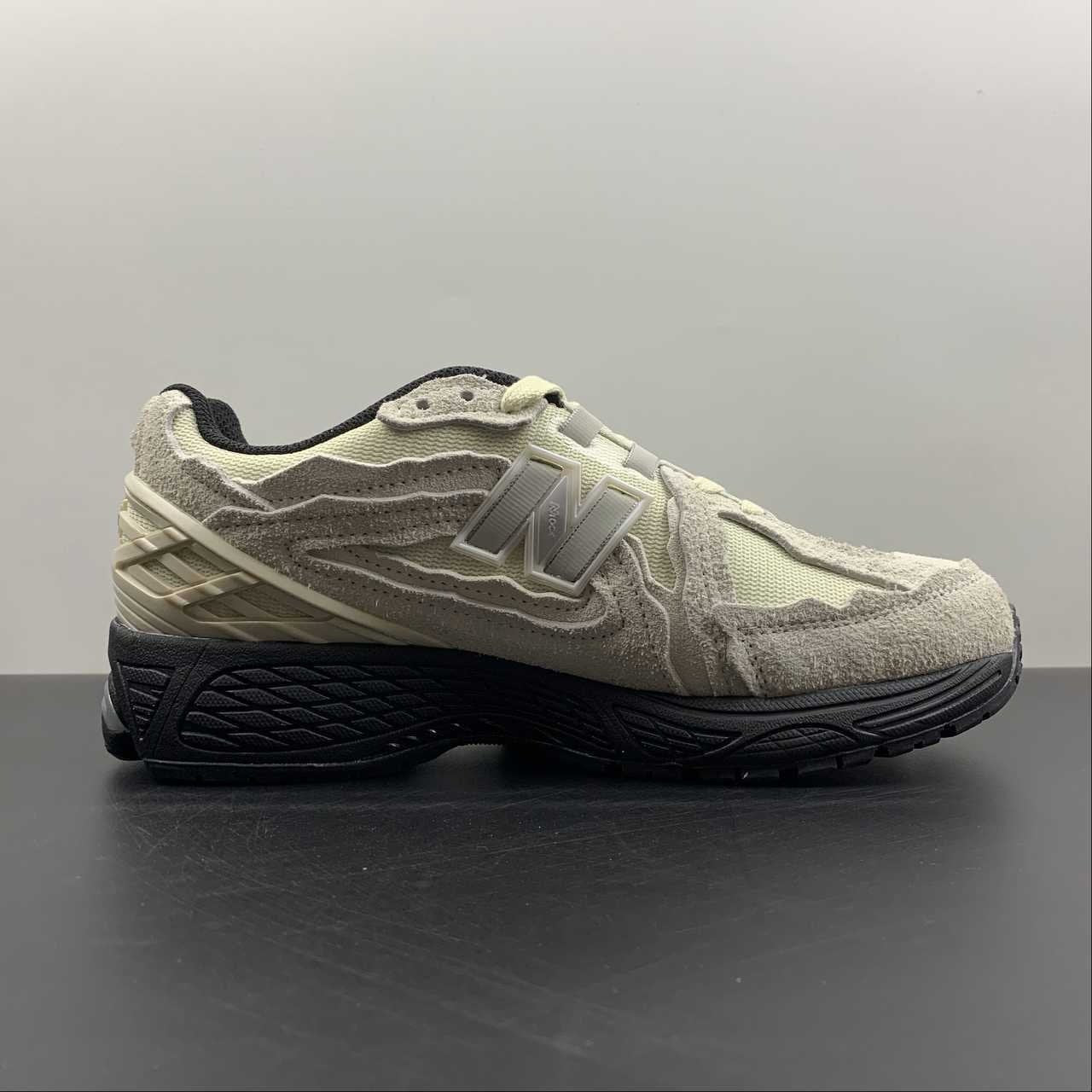 New Balance 1906D Protection Pack Turtledove