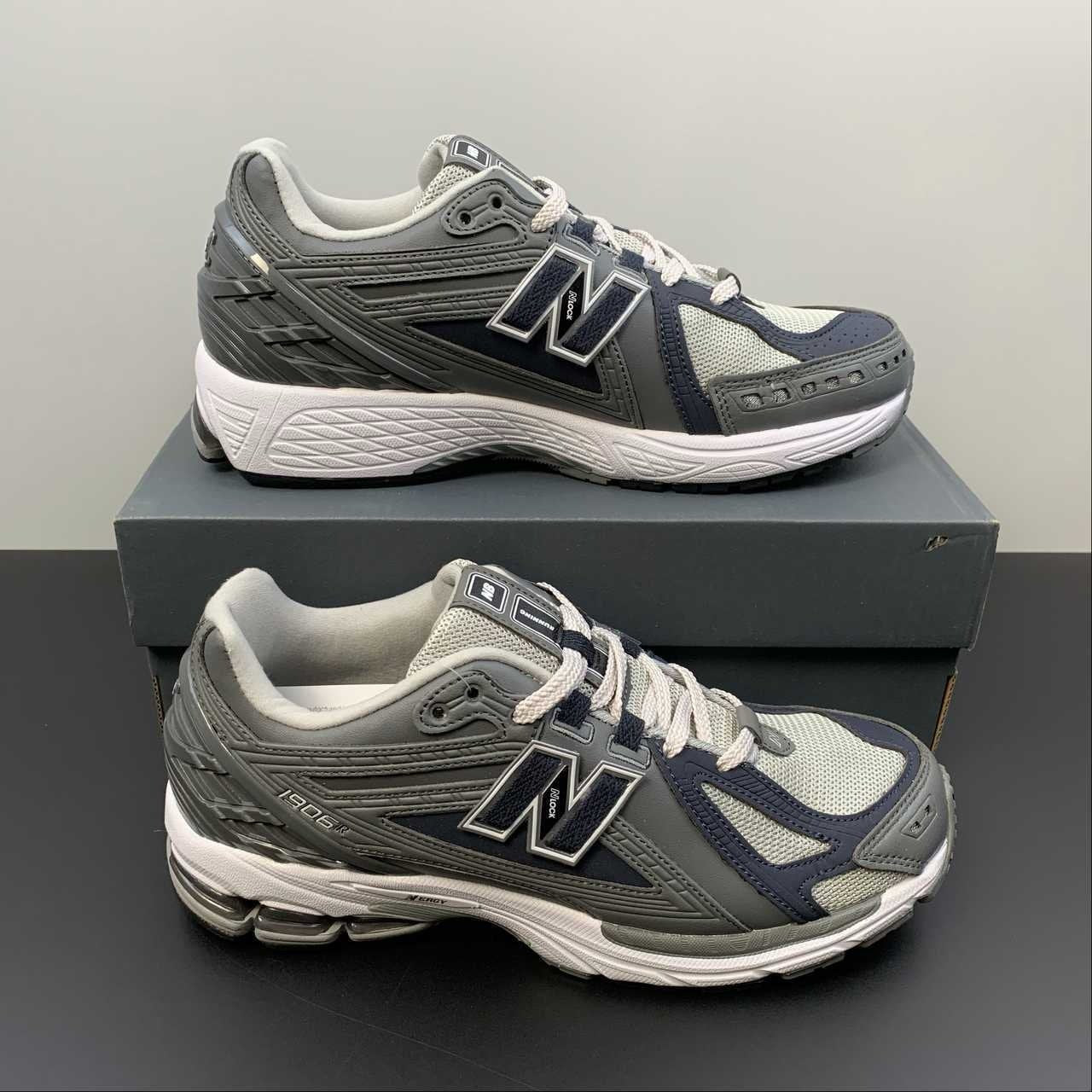 New Balance 1906R  Grey Navy White