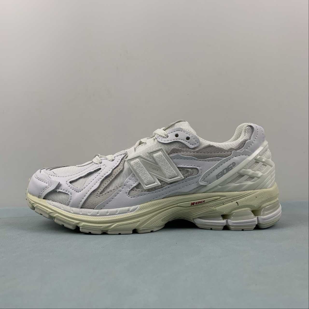 New Balance 1906D Protection Pack White
