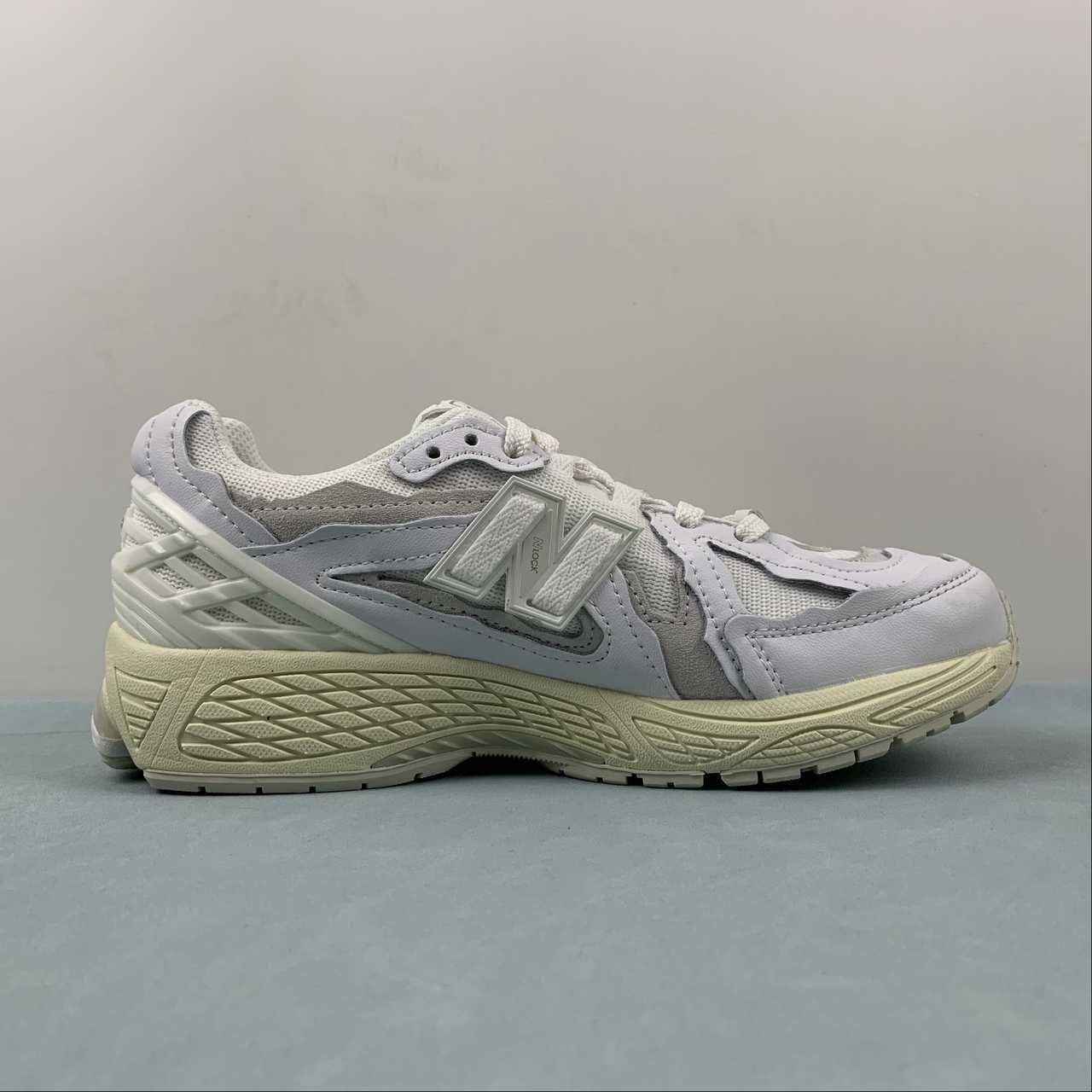 New Balance 1906D Protection Pack White