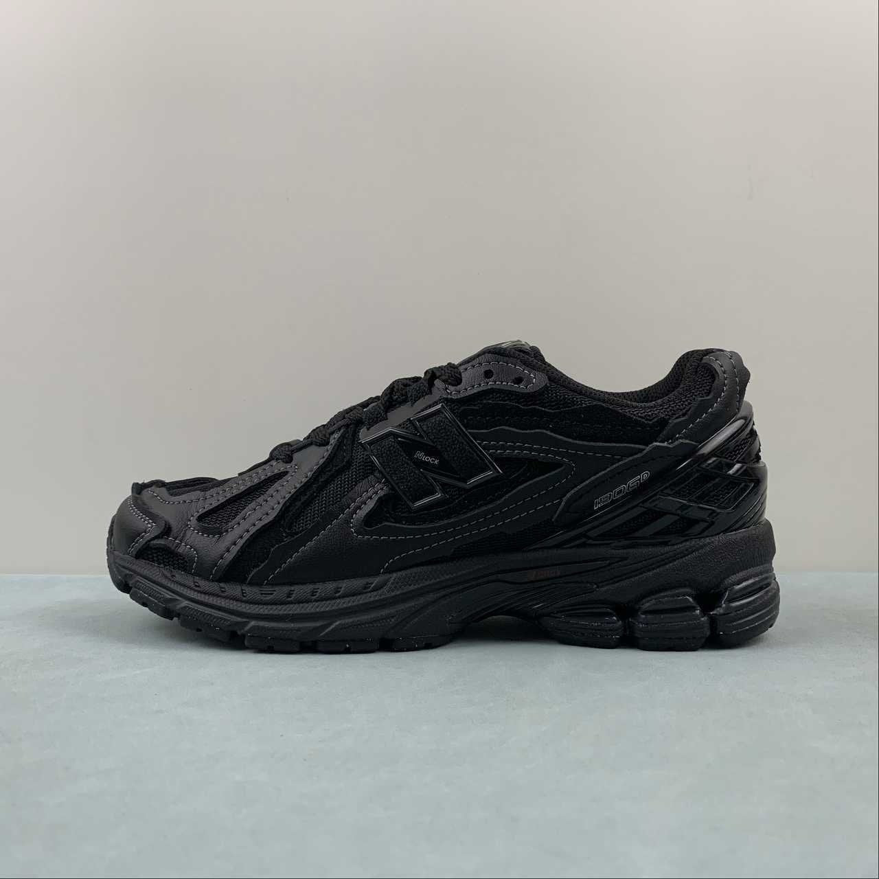 New Balance 1906D Protection Pack Black