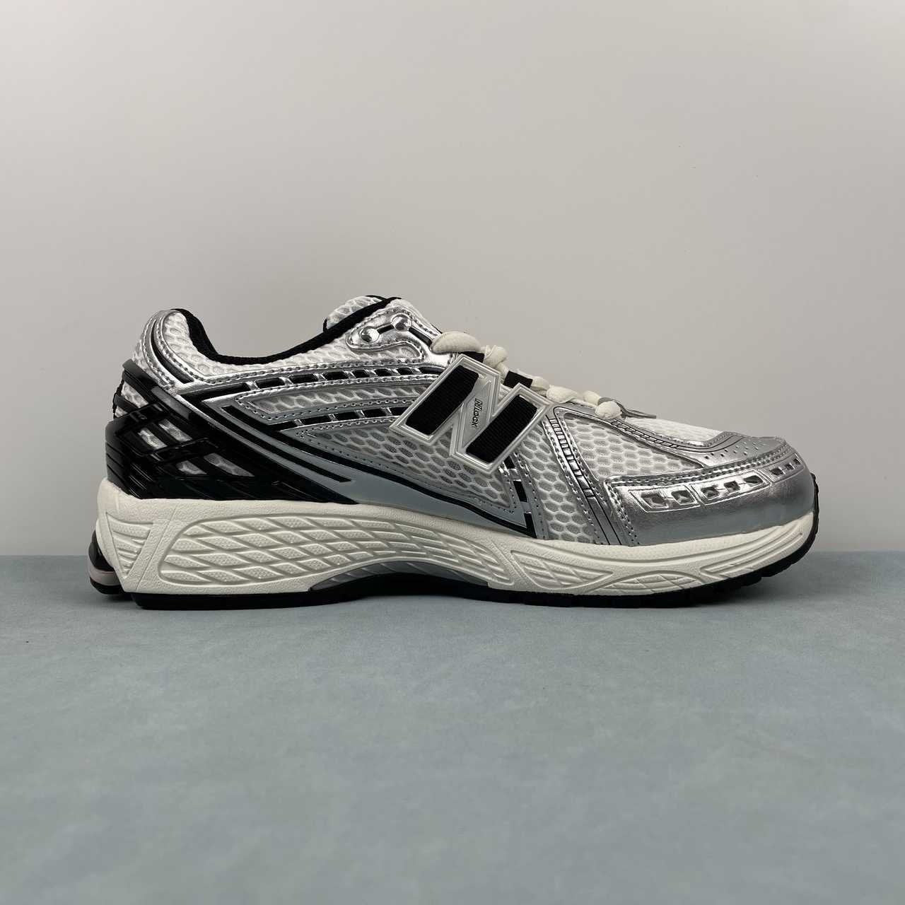 New Balance 1906R Silver Metallic White Black