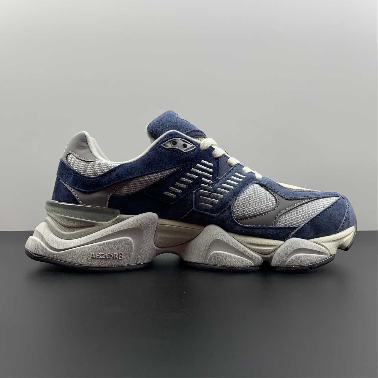 New Balance 9060 Navy Mushroom