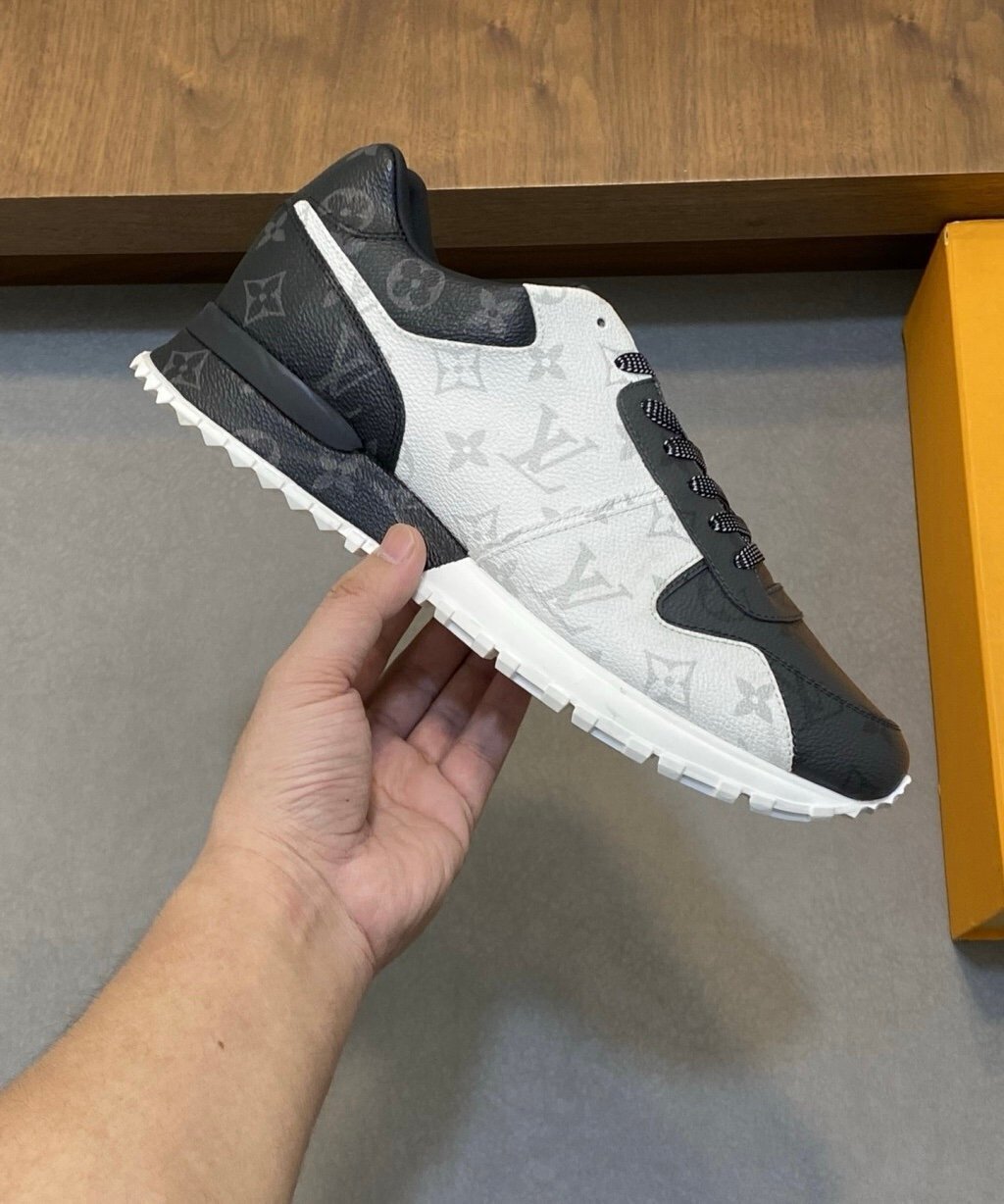 Louis Vuitton Run Away Black Grey White