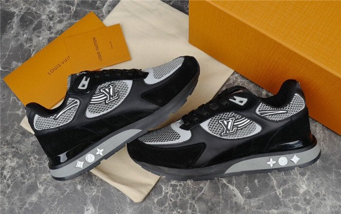 Louis Vuitton Run Away Black