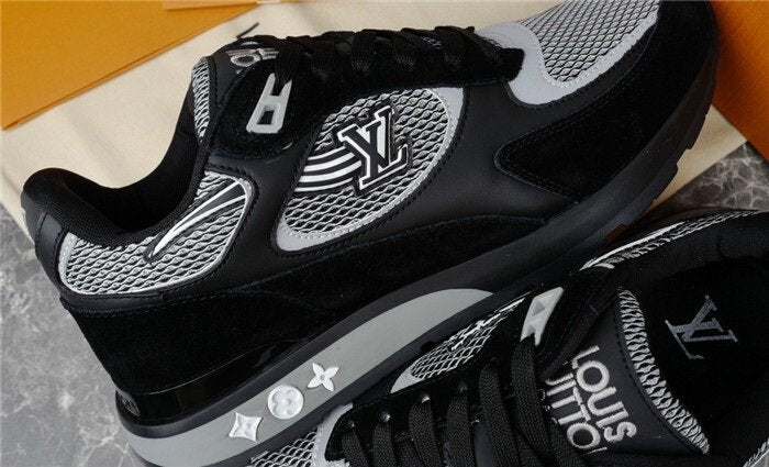 Louis Vuitton Run Away Black