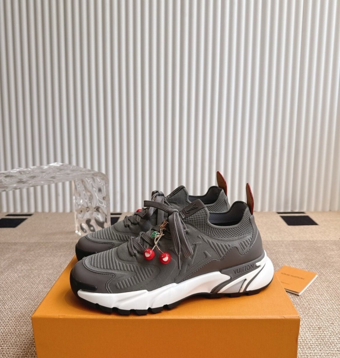 Louis Vuitton Runner Tatic Grey/White