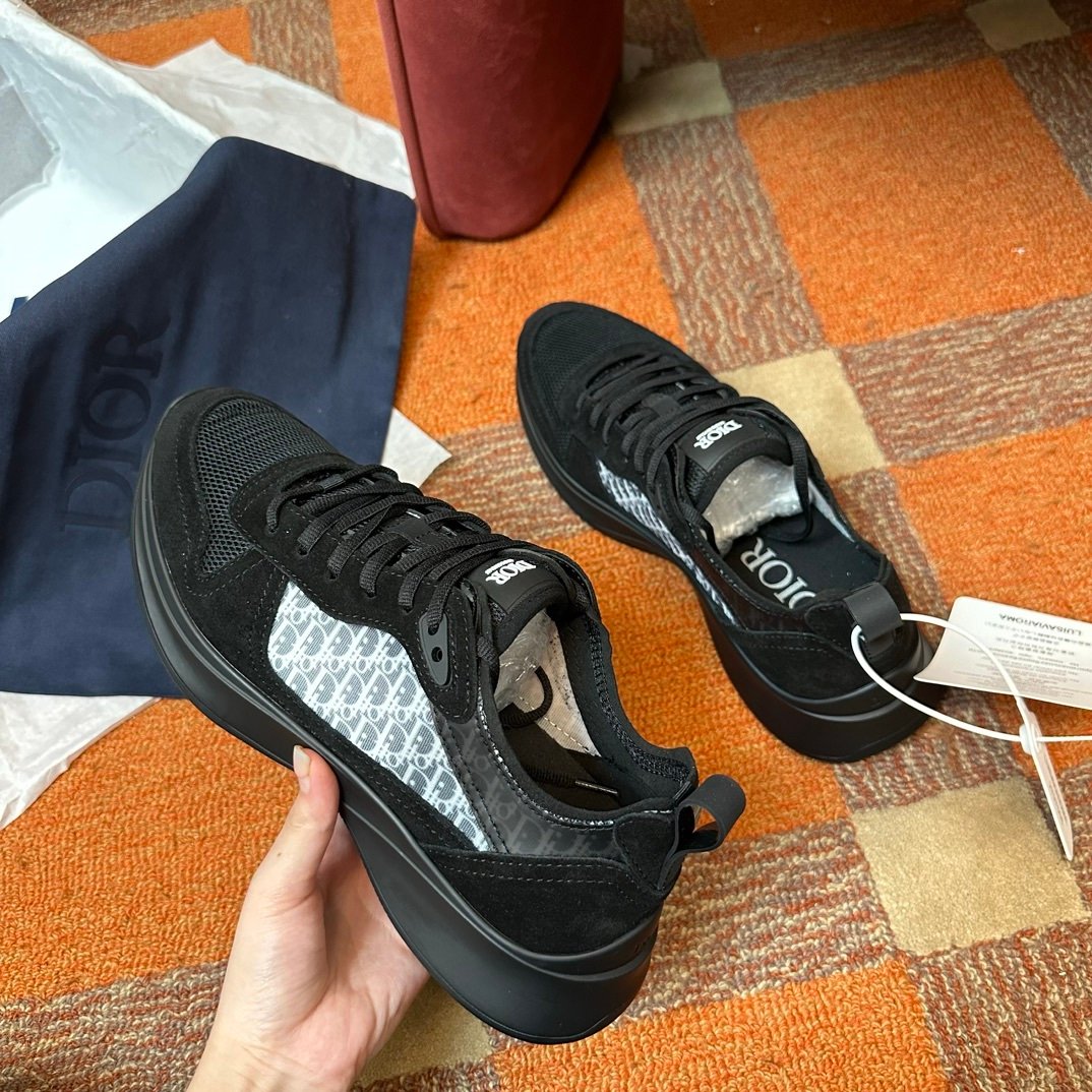 Dior B25 Suede Black on Black White