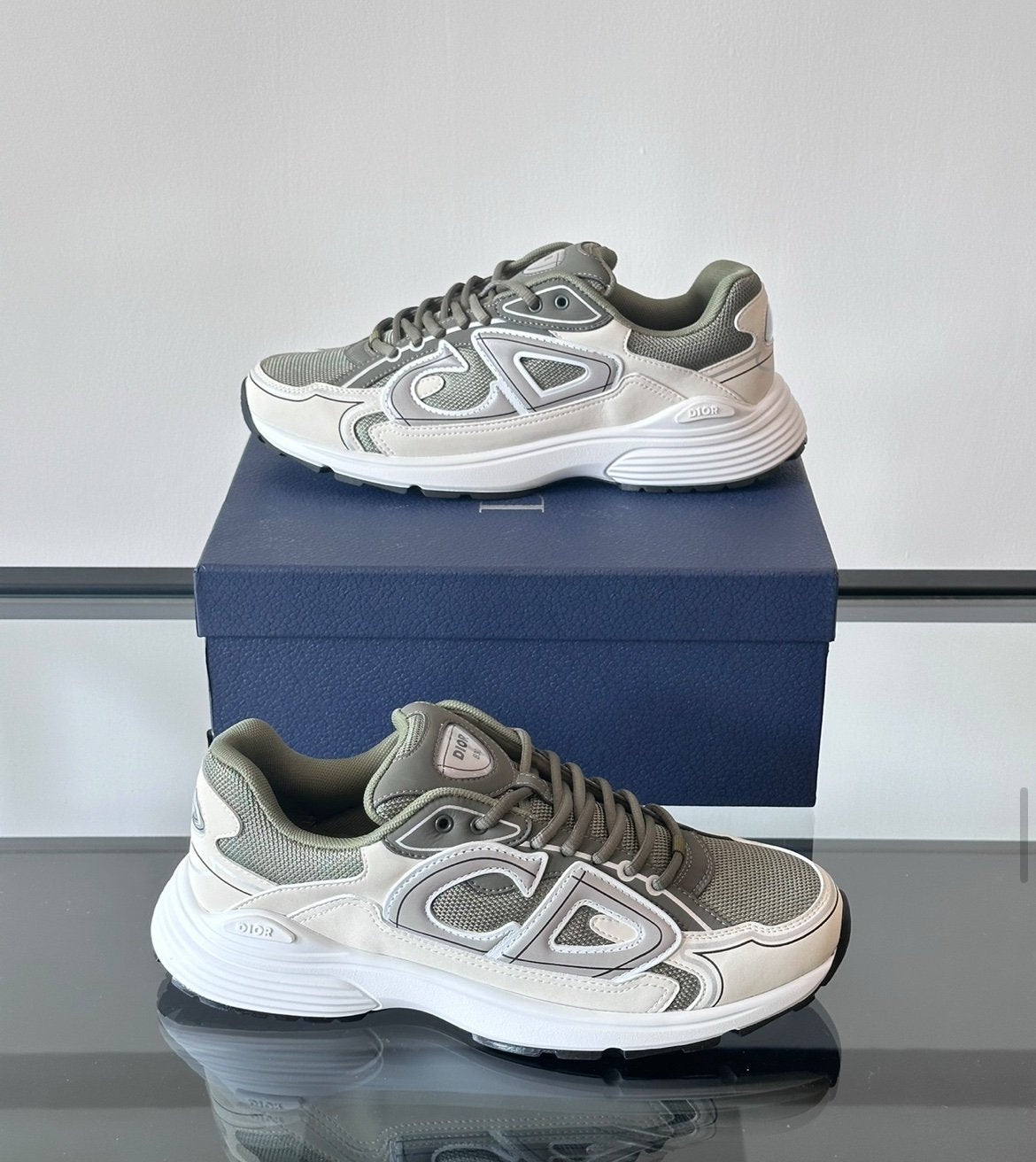 Dior B30 Reflective Olive Green White