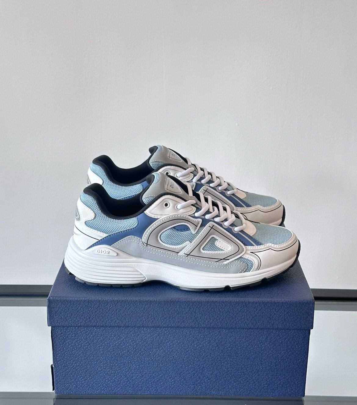 Dior B30 Reflective Blue Grey White
