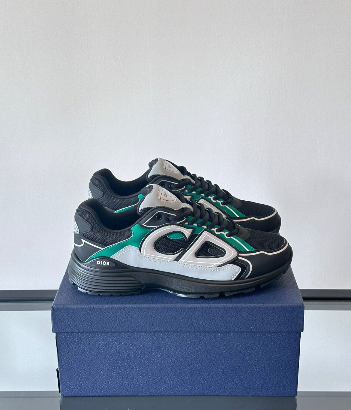 Dior B30 Reflective Green/Black Silver Grey