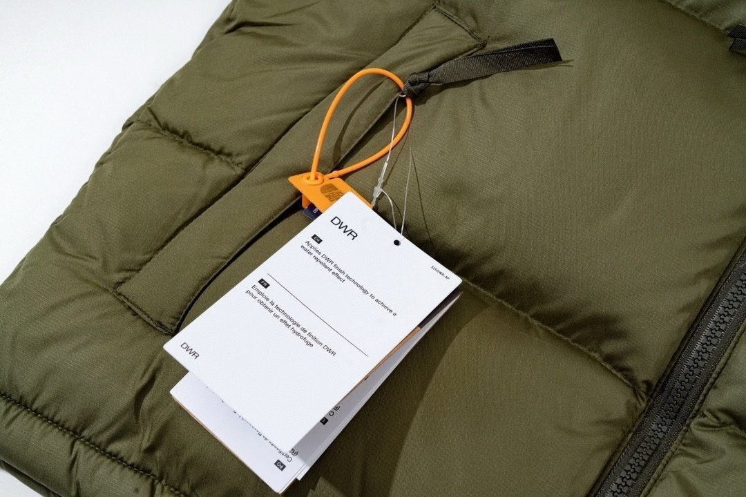 The North Face 1996 Retro Nuptse Jack Olive Green