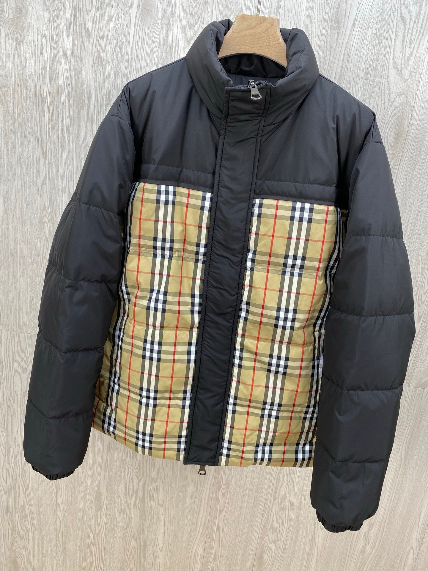 Burberry Vintage Check Oakmere Down Jacket