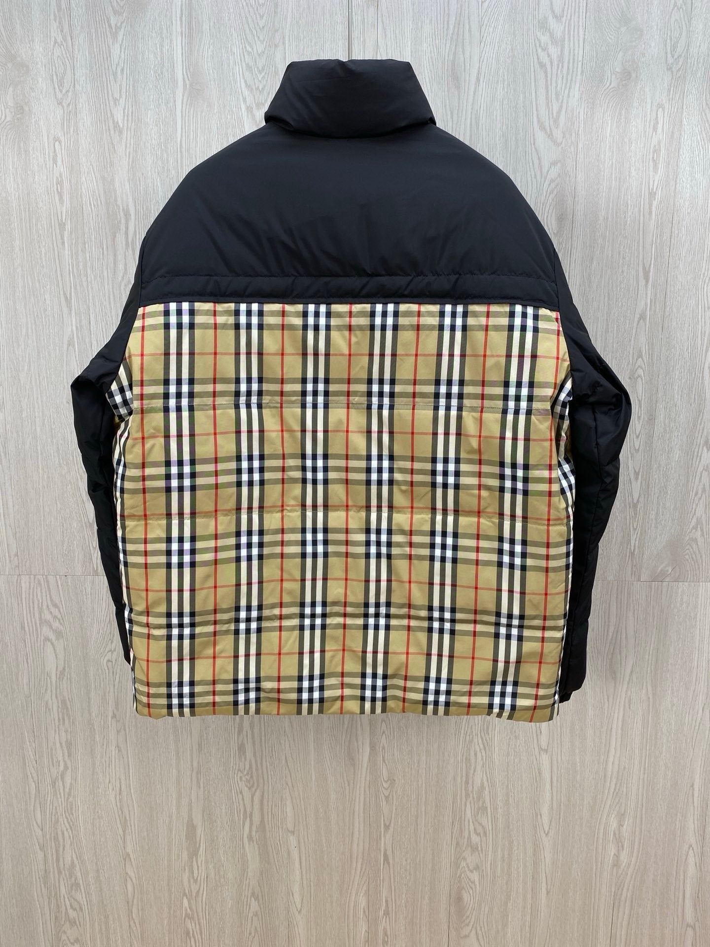 Burberry Vintage Check Oakmere Down Jacket