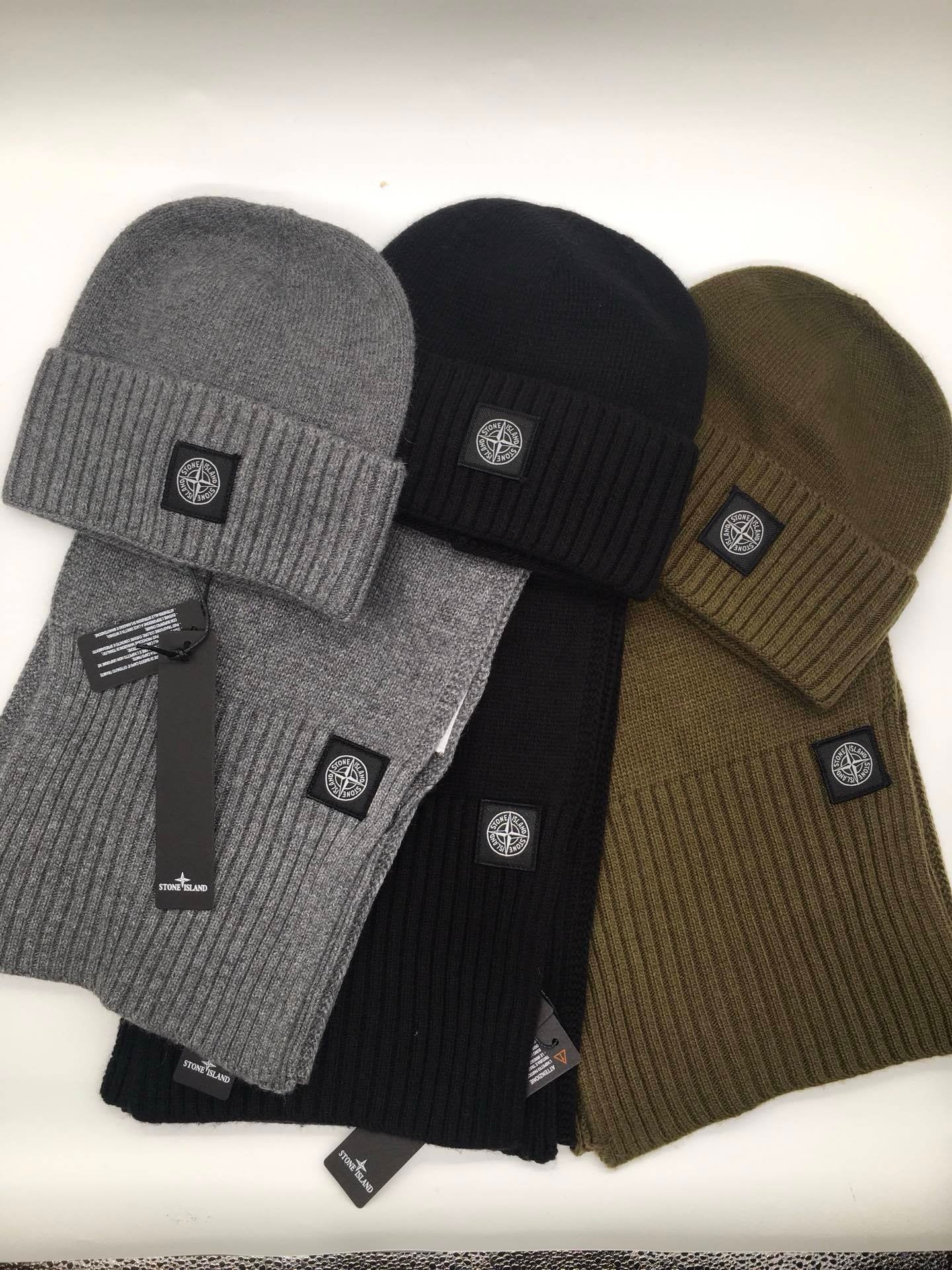 Stone Island Mini Logo Sjaal & Muts Set