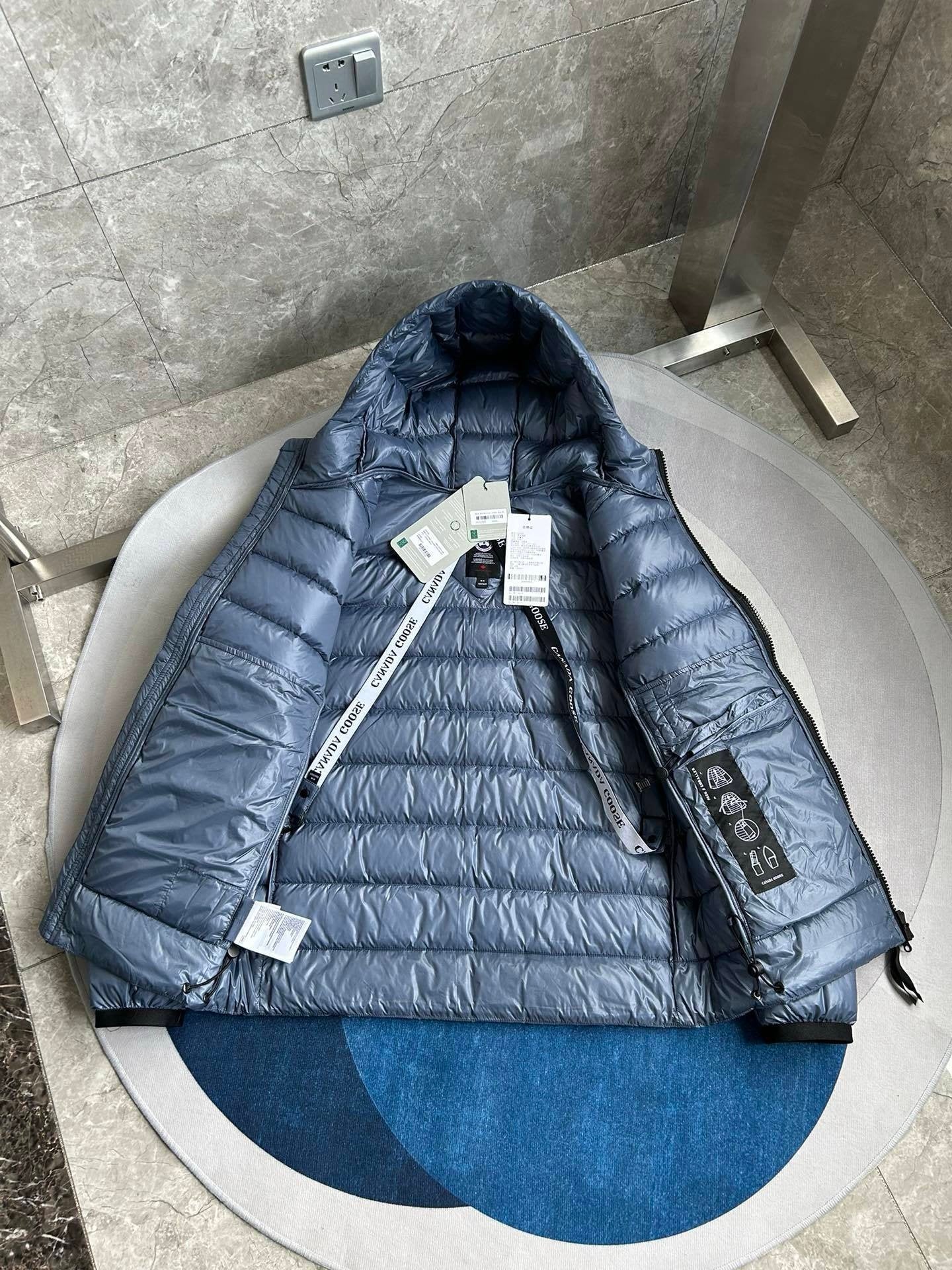 Canada Goose Crofton Down Jacket Sky Blue