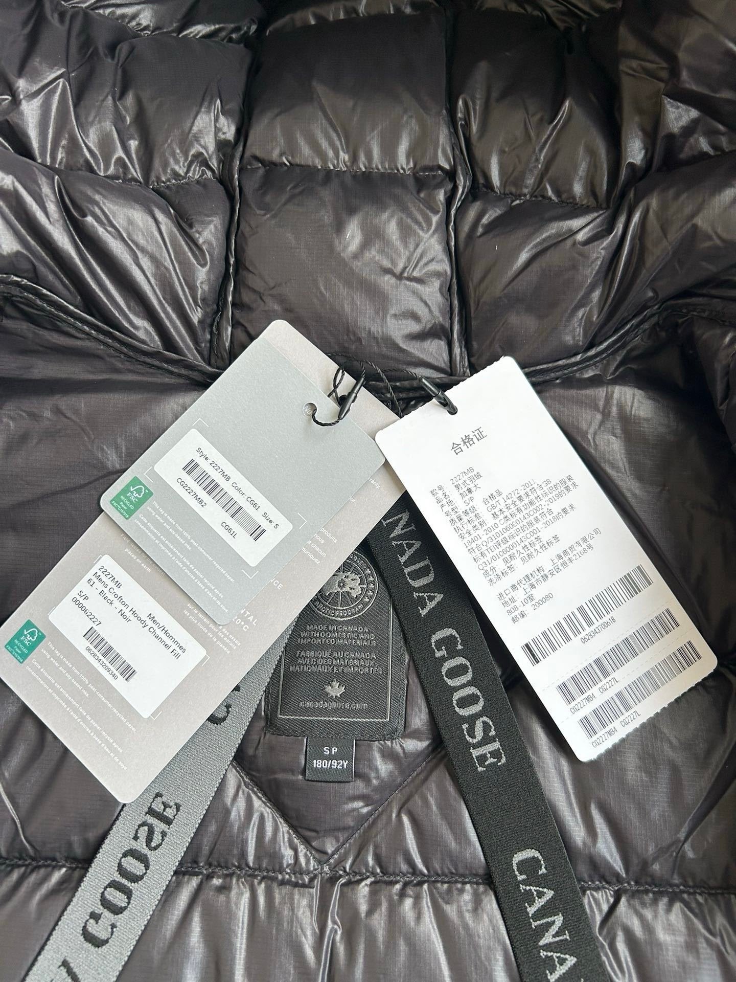 Canada Goose Crofton Down Jacket Black Patch