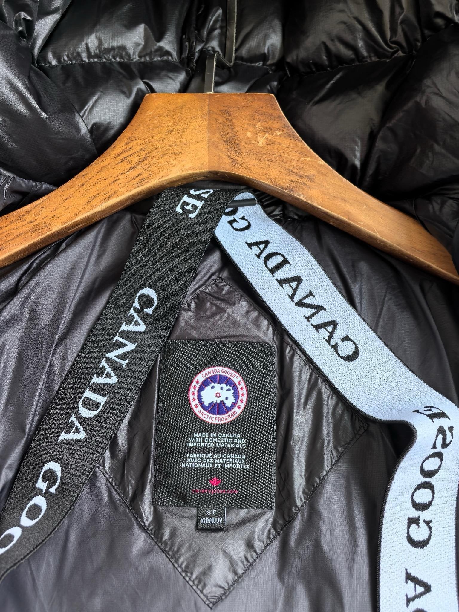 Canada Goose Crofton Puffer Black Patch