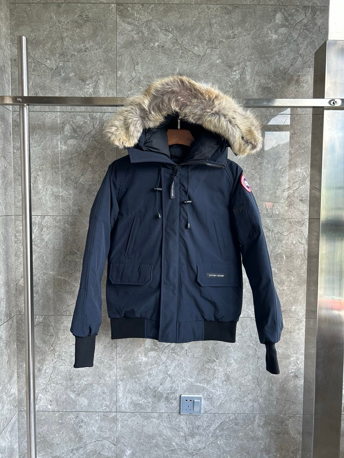 Canada Goose Chilliwack Bomber Jacket Navy