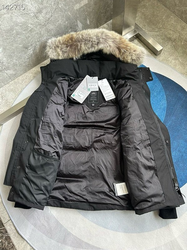 Canada Goose Wyndham Parka Black Label Fur