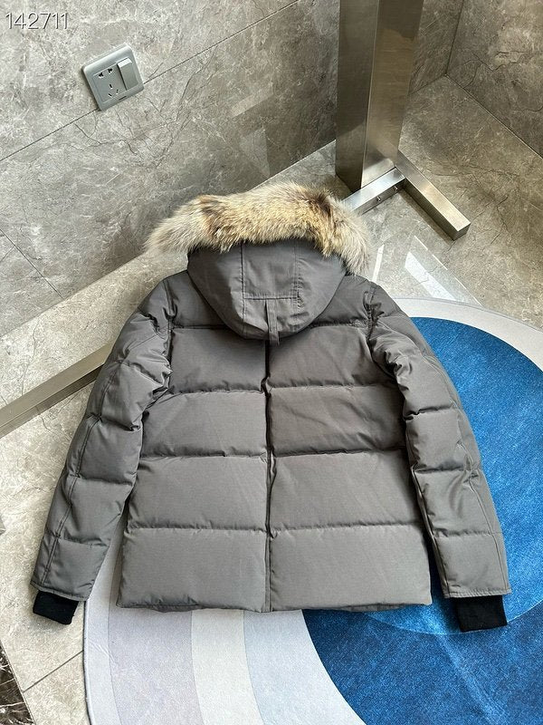Canada Goose Wyndham Parka Graphite Fur