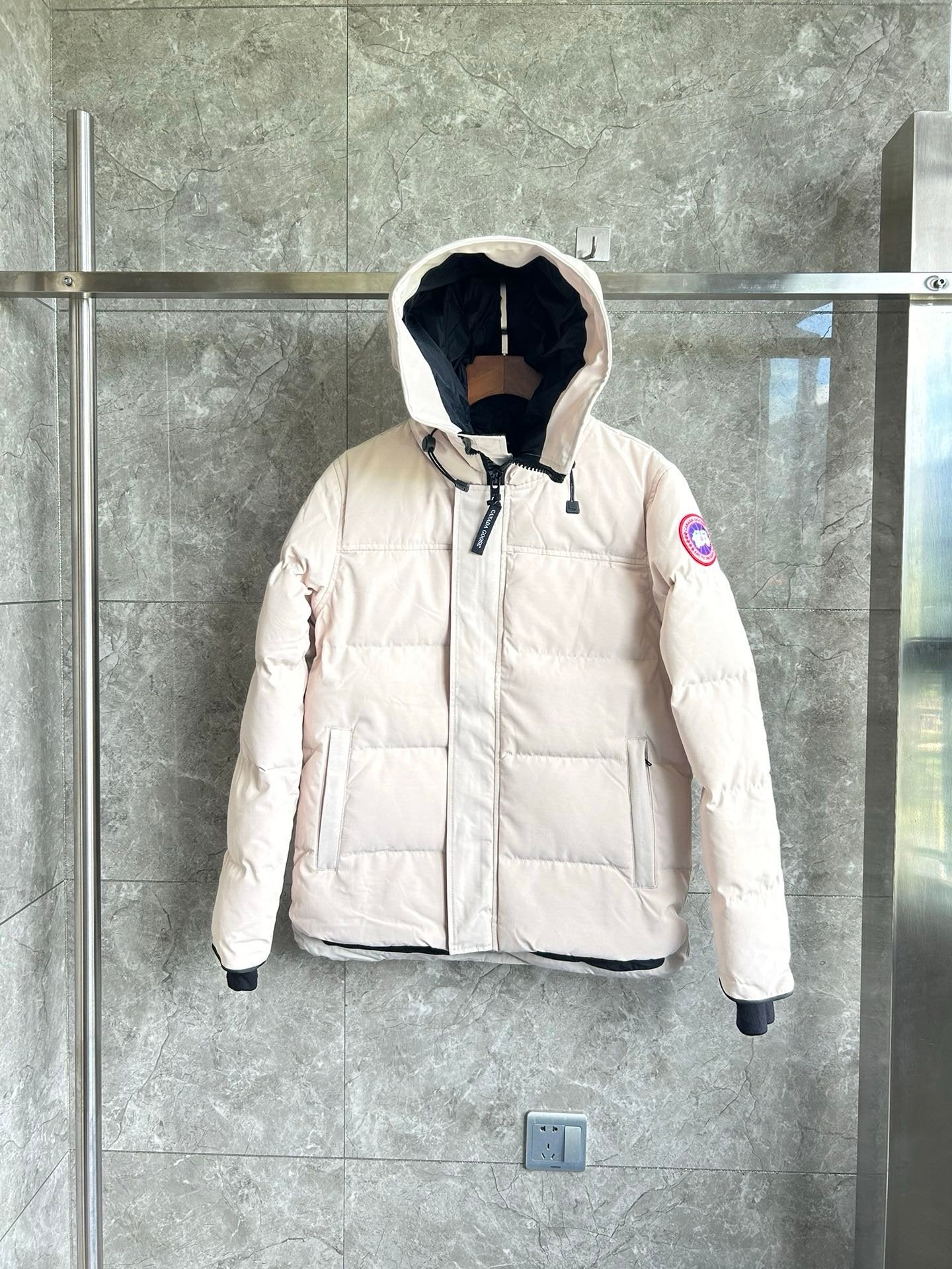 Canada Goose MacMillan White Jacket