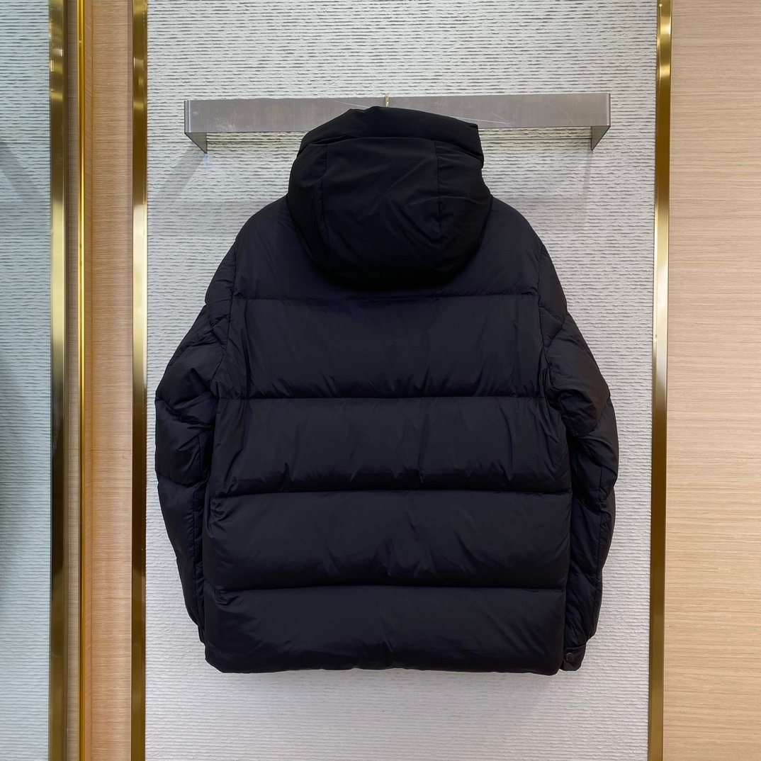 Moncler Madeira Down Jacket Black