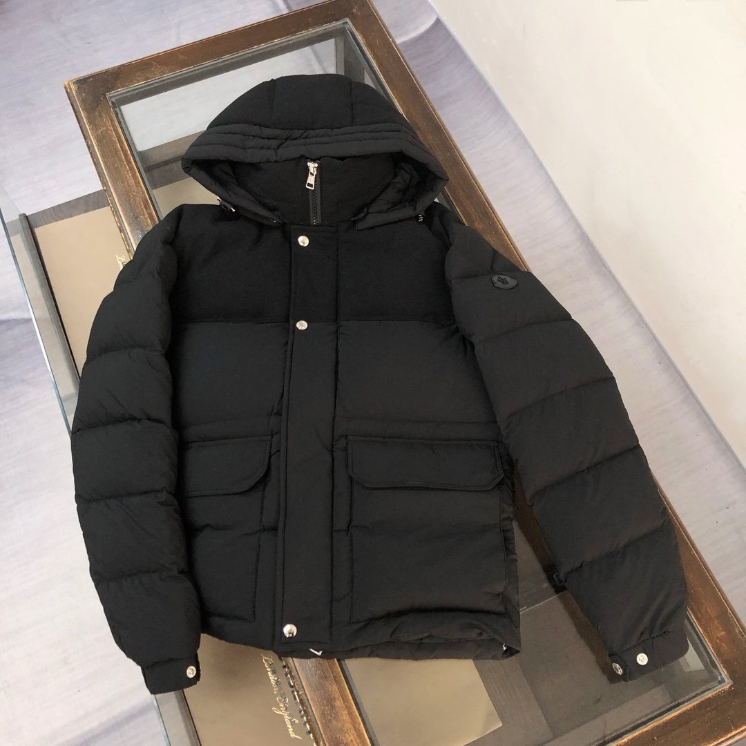 Moncler Musalla Short Down Jacket Black