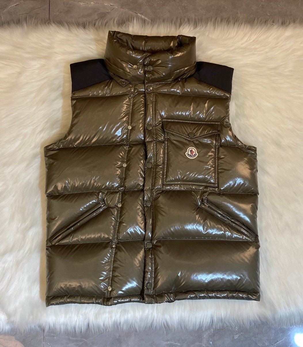Moncler Karakorum Ripstop Hooded Down Jacket Khaki