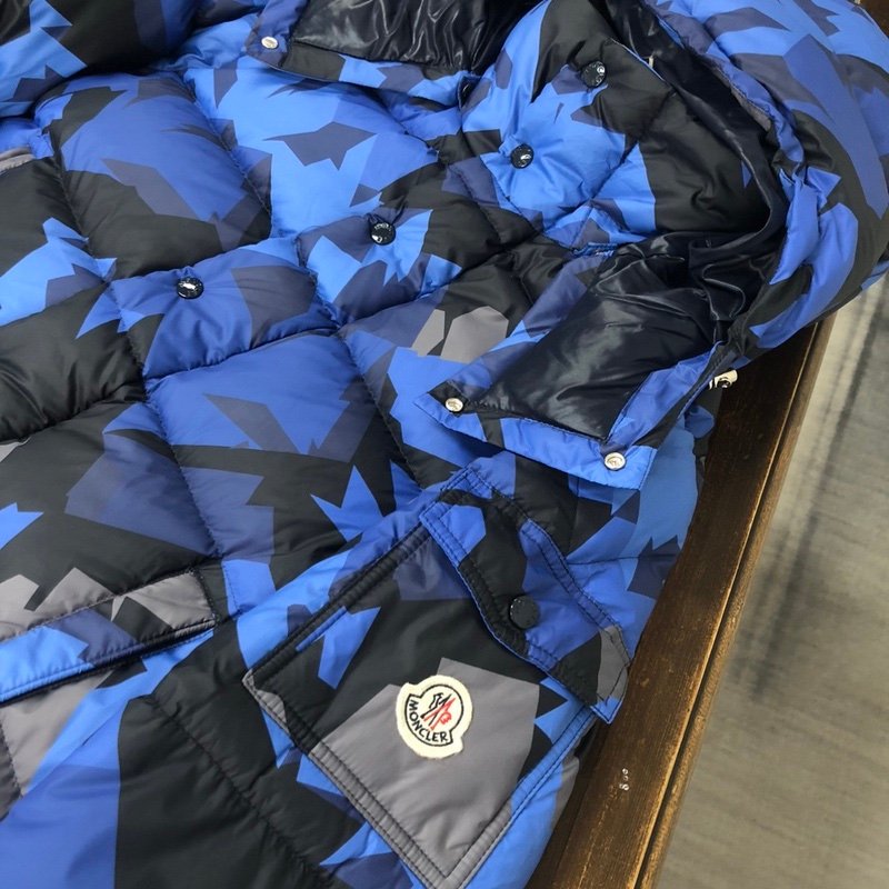 Moncler Mosa Hooded Puffer Jacket Blue
