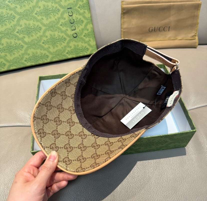 Gucci GG Baseball Cap Limited Edition Brown White