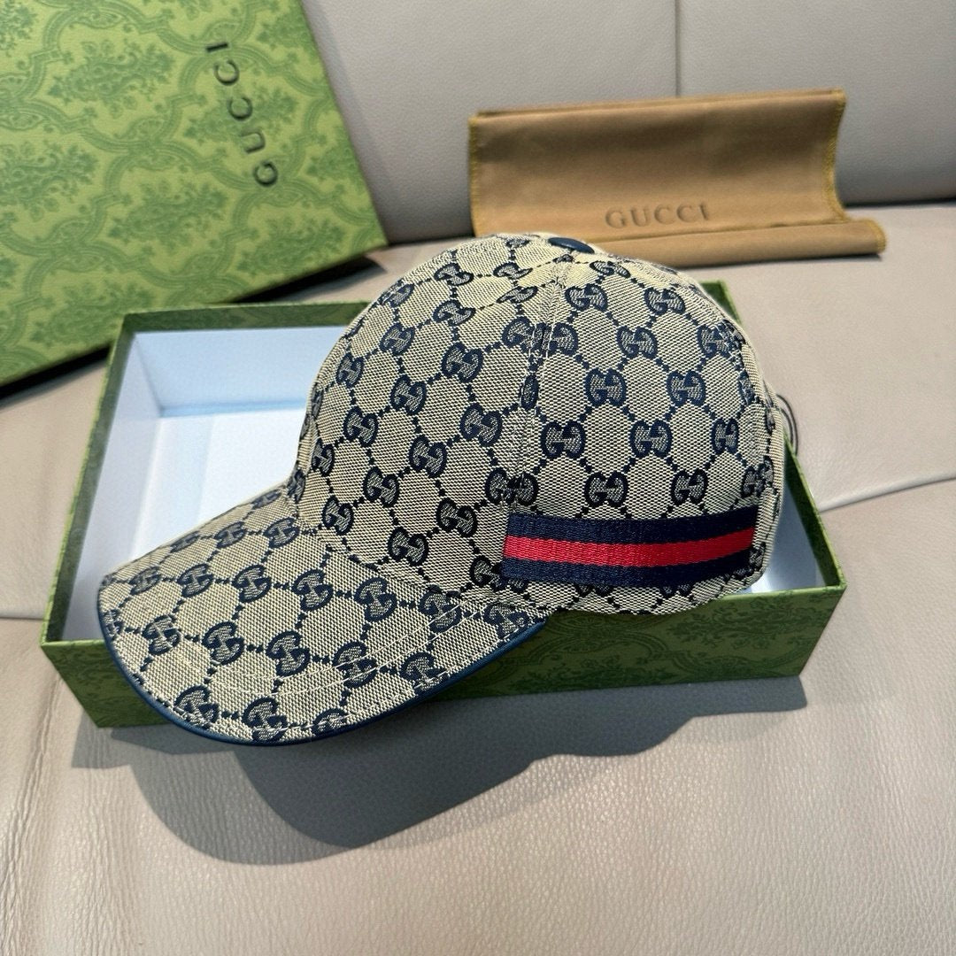 Gucci GG Canvas Baseball Cap Grey