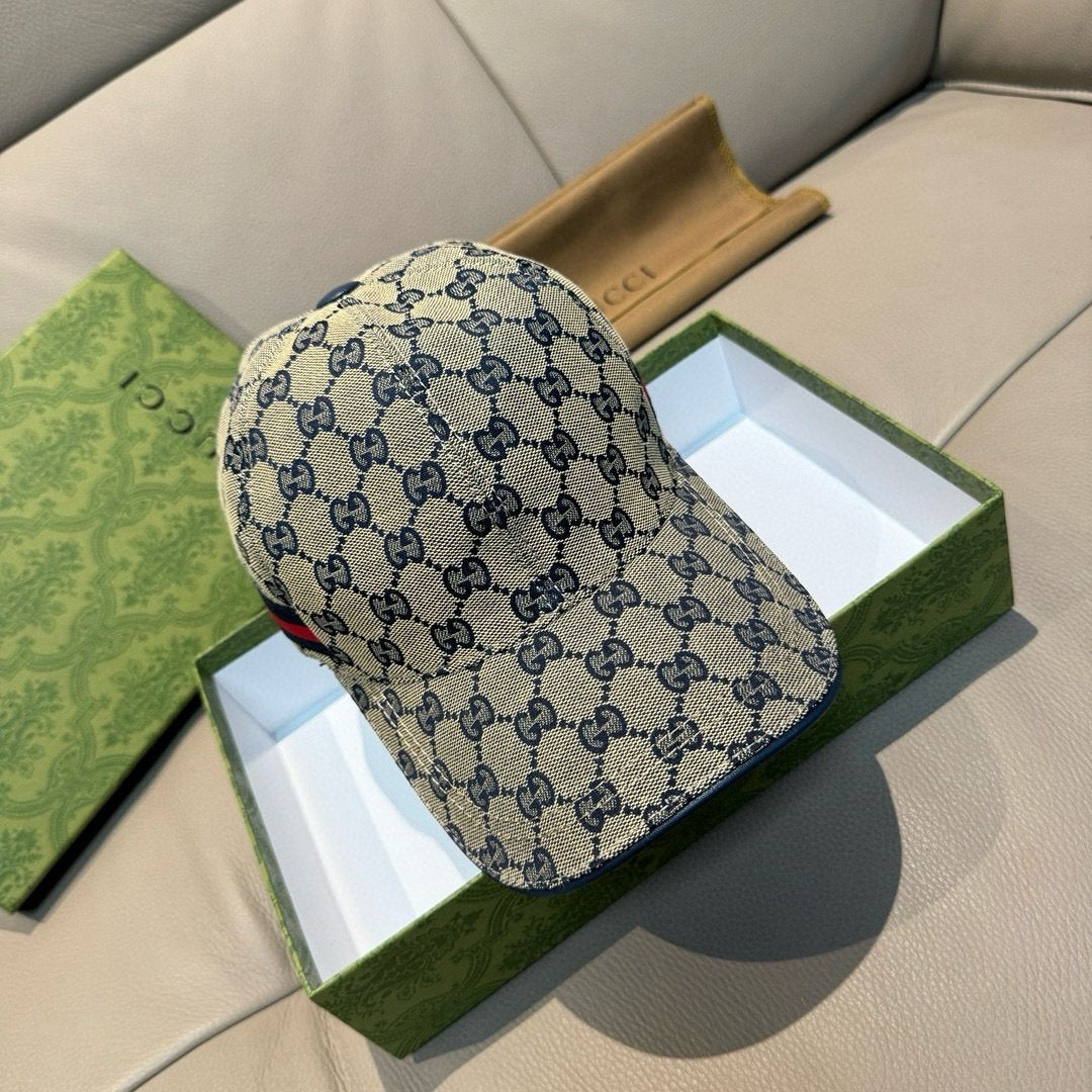 Gucci GG Canvas Baseball Cap Grey