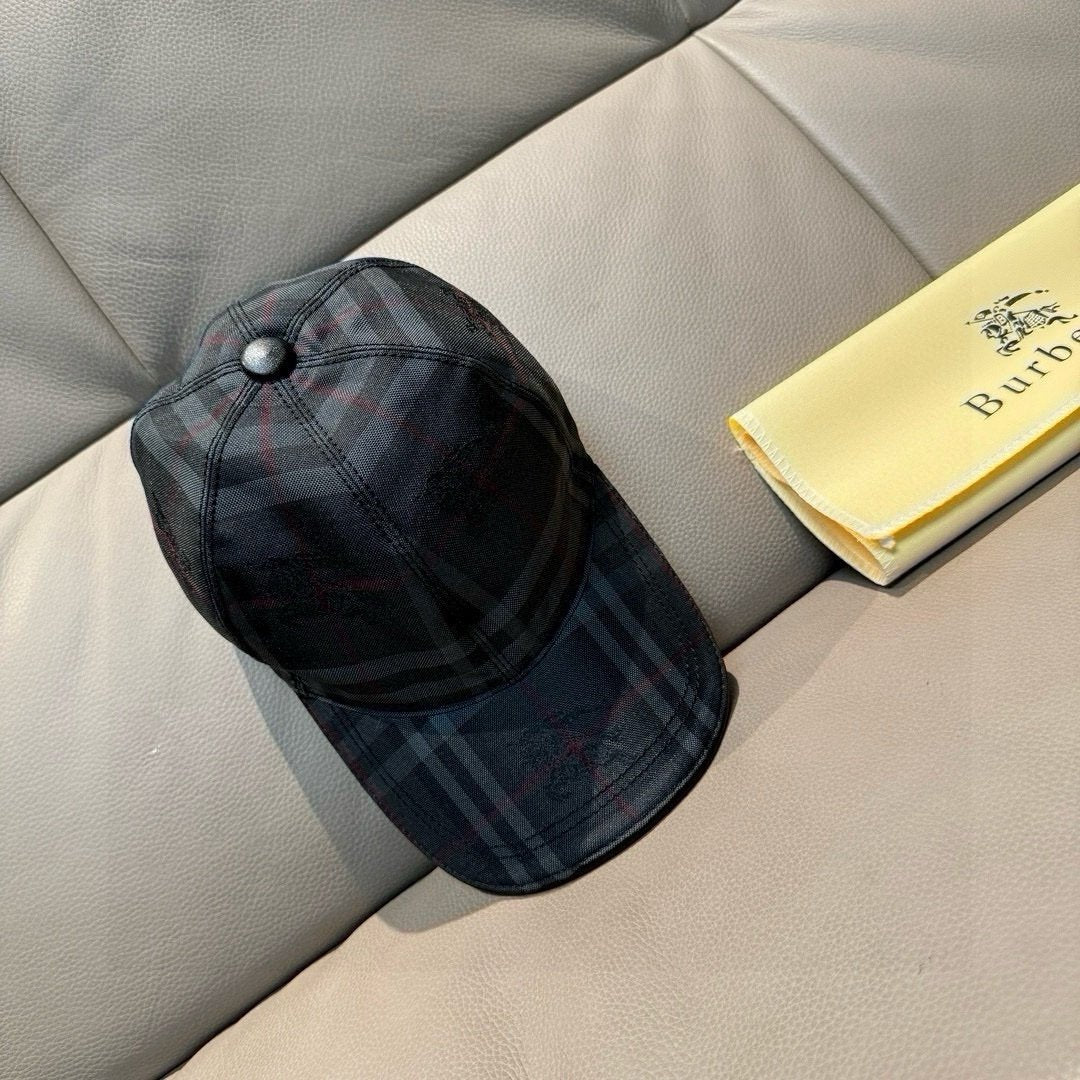 Burberry Check Cap Black