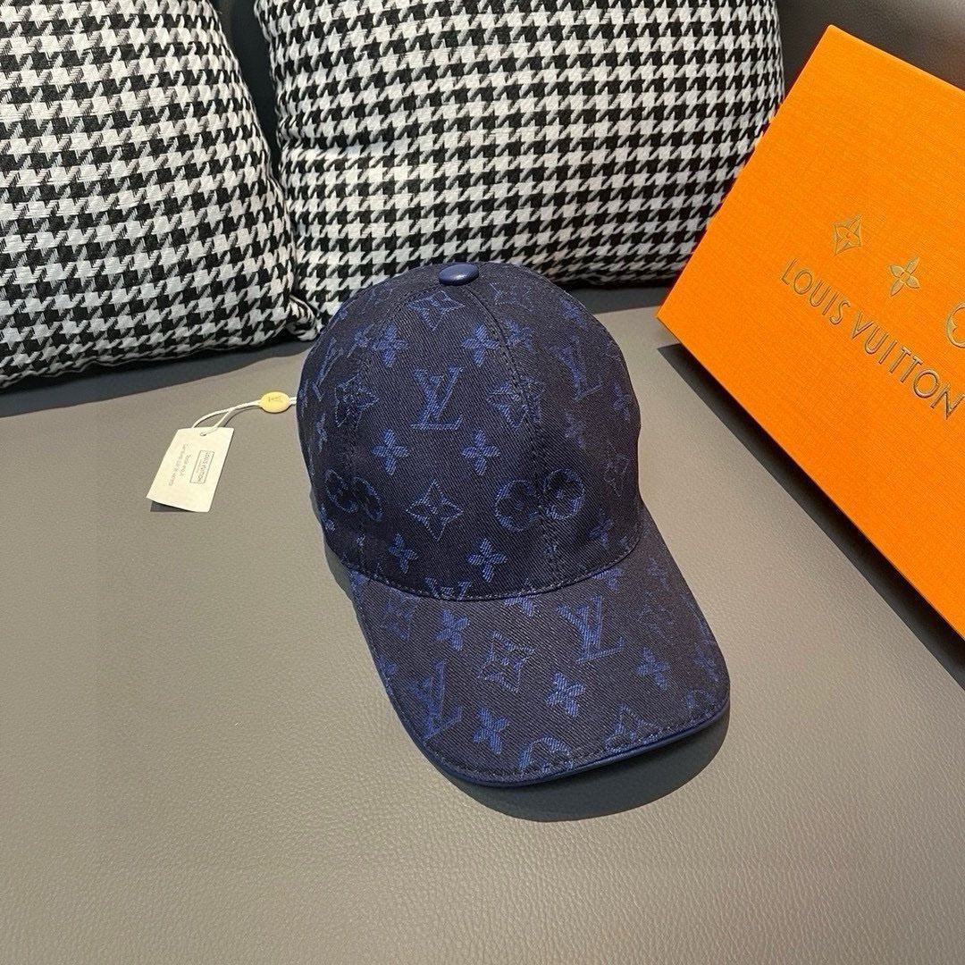 Louis Vuitton Monogram Essential Cap Blue