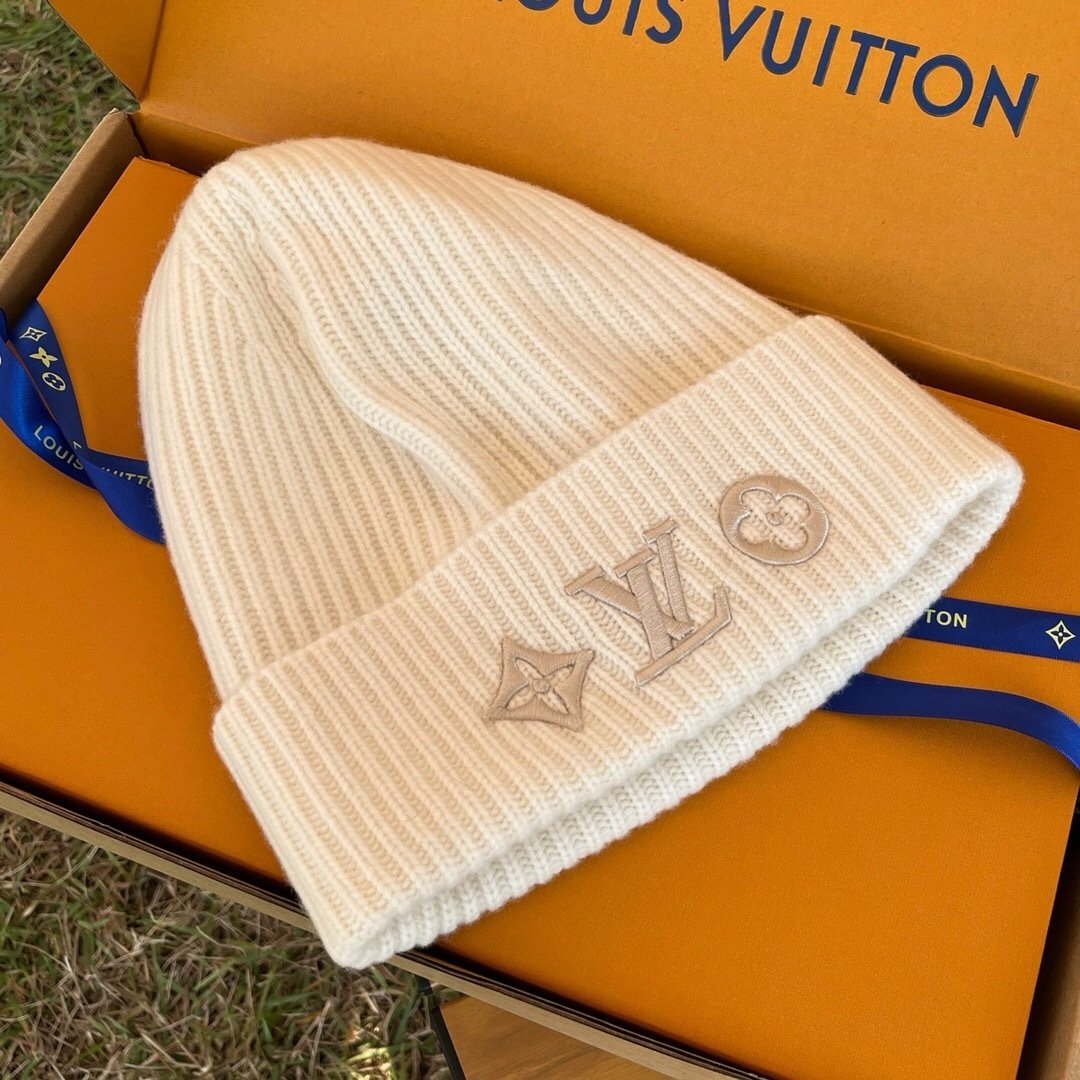Louis Vuitton Wool Logo Beanie