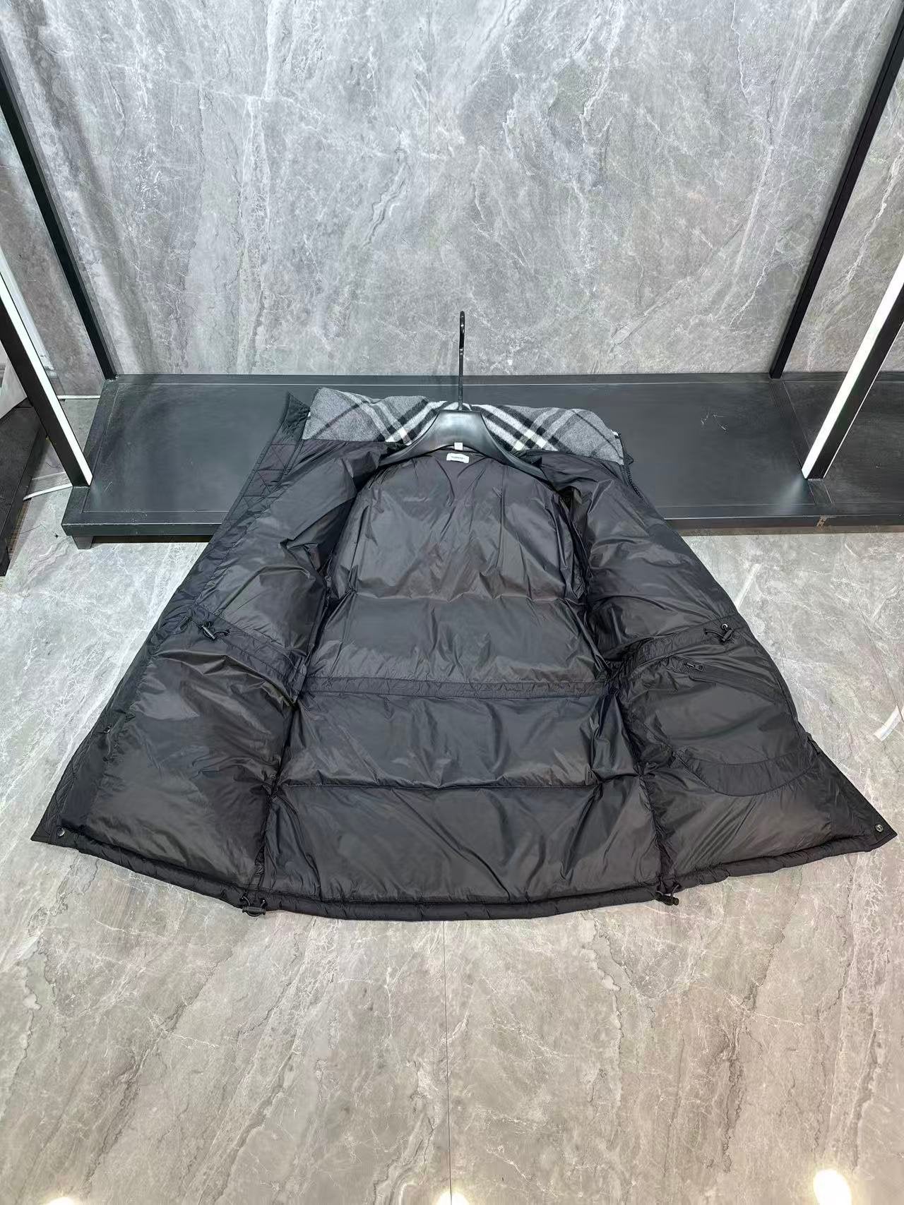 Burberry Haworth Mid Length Down Jacket Black